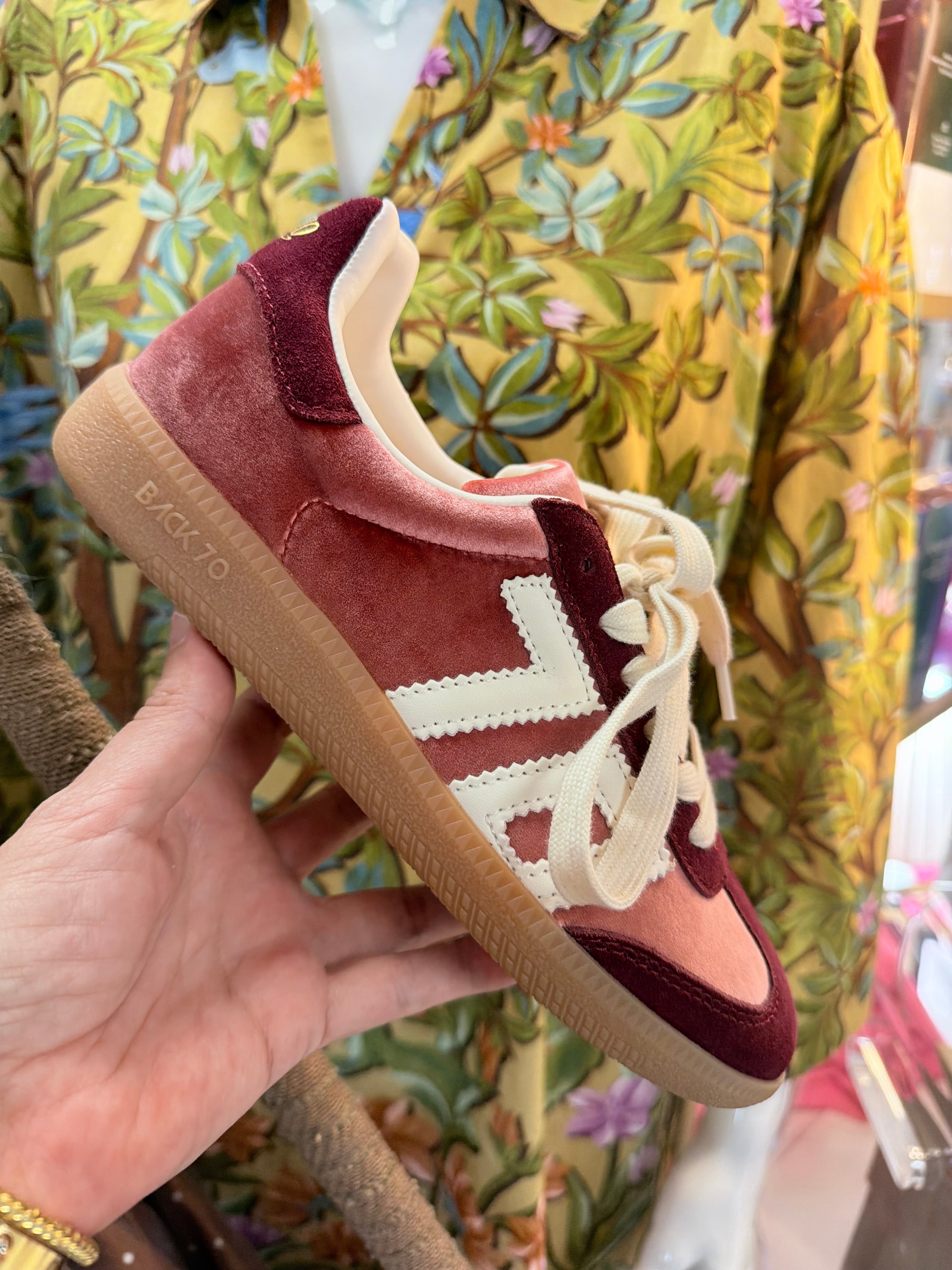 Back 70 | Cloud - Velvet Wine Butter