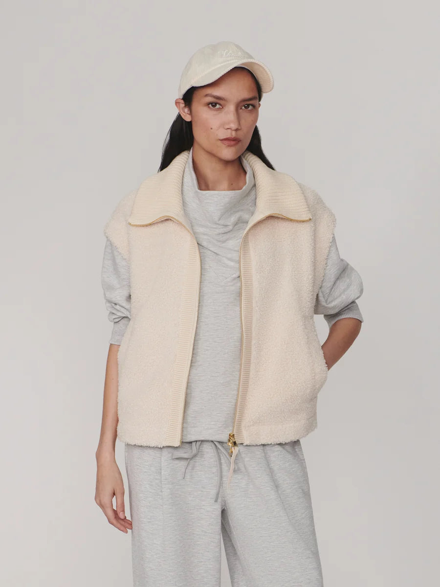 Dominic Sherpa Gilet - Sandshell | Varley