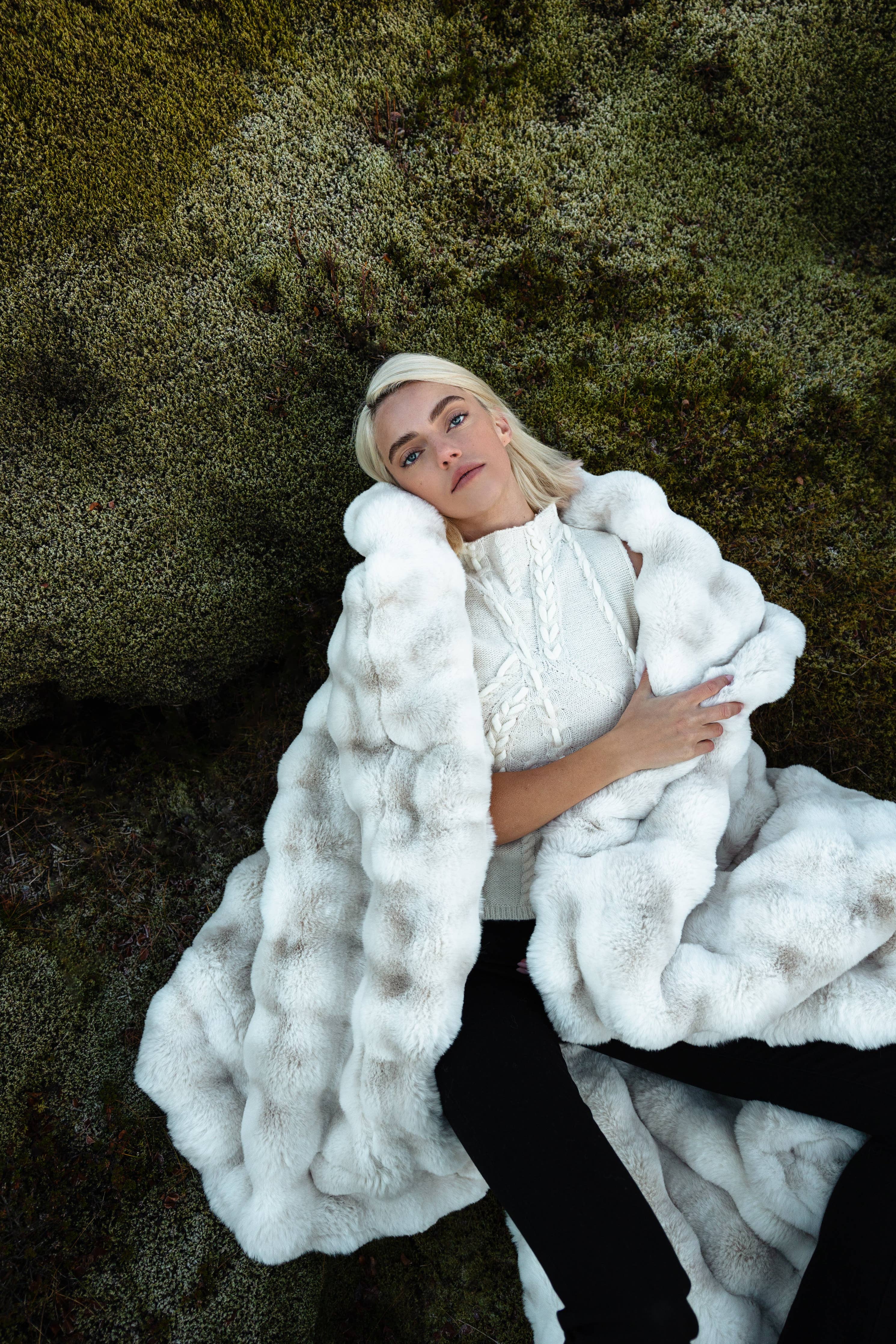 Cappuccino: Medium (Weighted) | Lola Blankets
