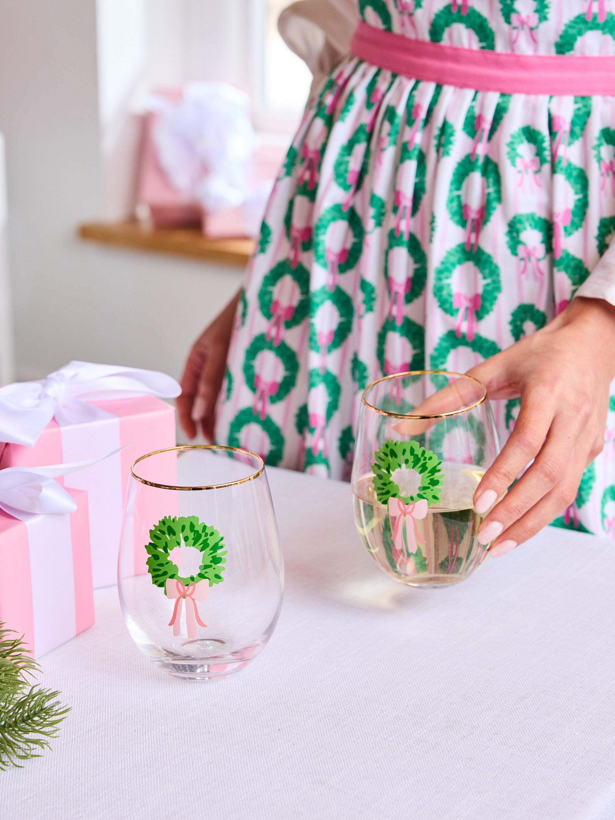 Stemless Wineglass - Rosy Wreaths | Mary Square