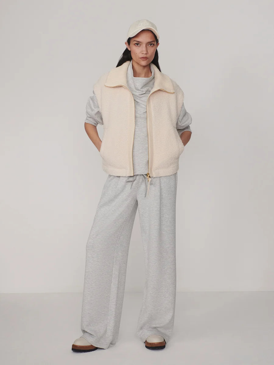 Dominic Sherpa Gilet - Sandshell | Varley