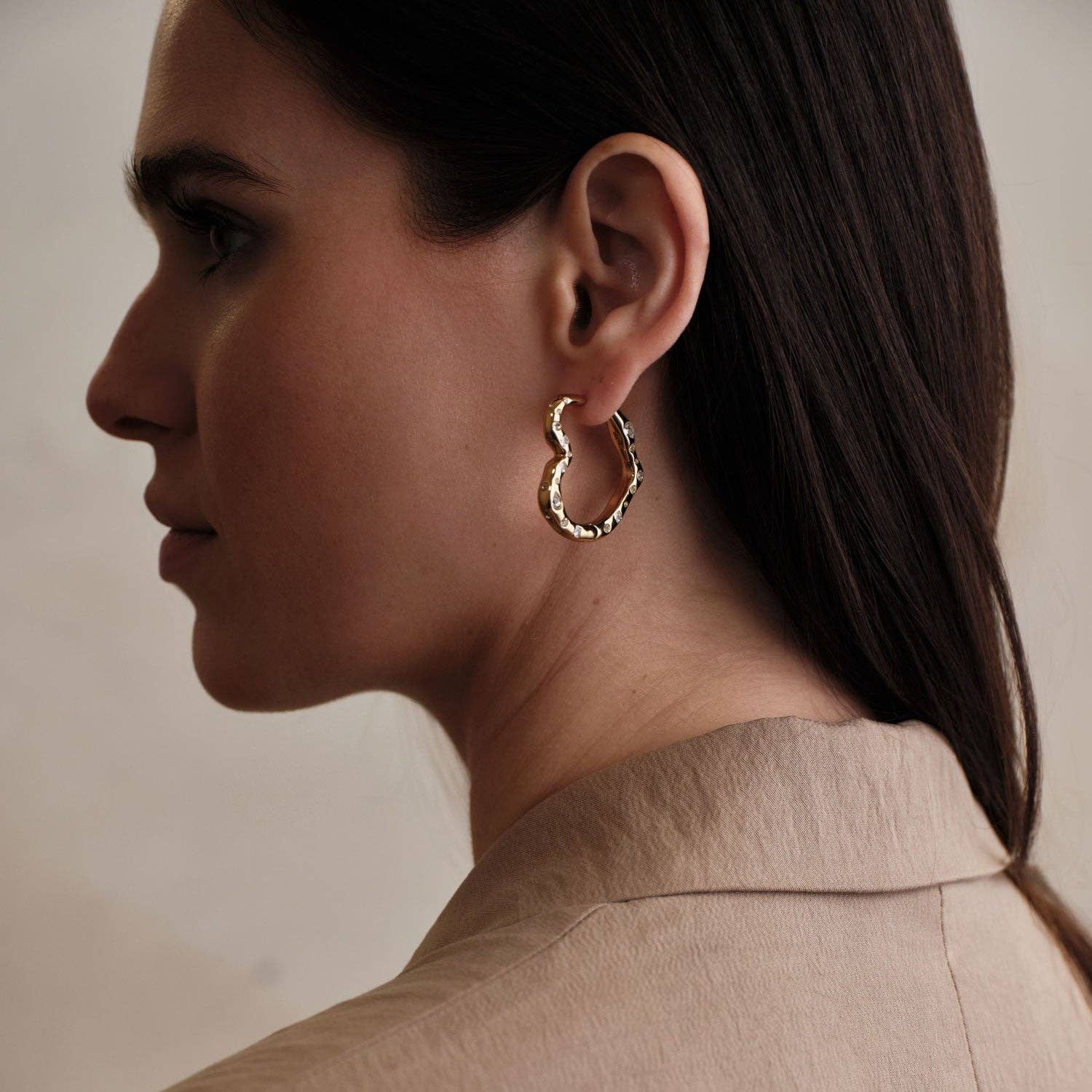 Eros Heart Hoop Earrings | Mignonne Gavigan