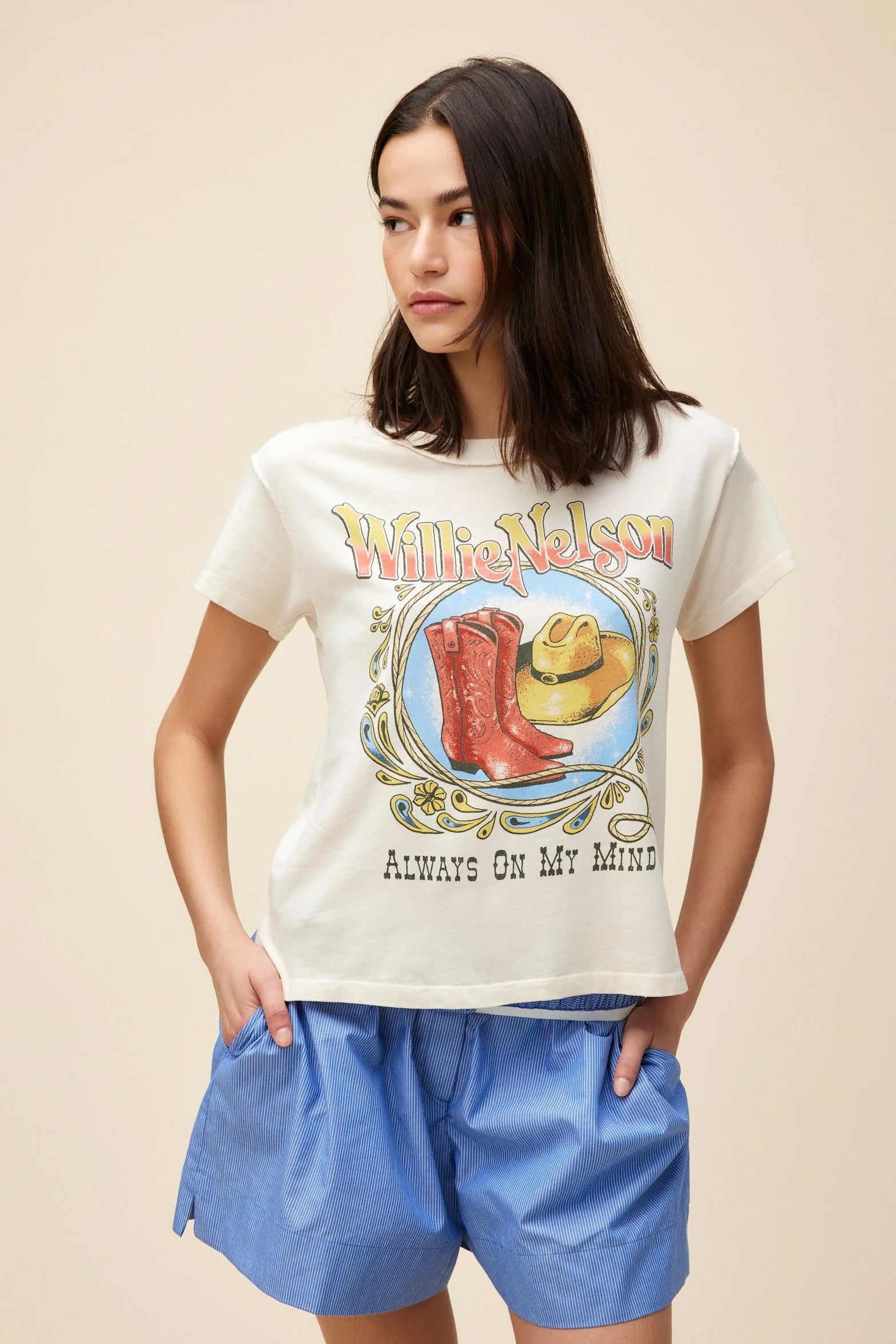 Willie Nelson Paisley Reverse GF Tee | DAYDREAMER