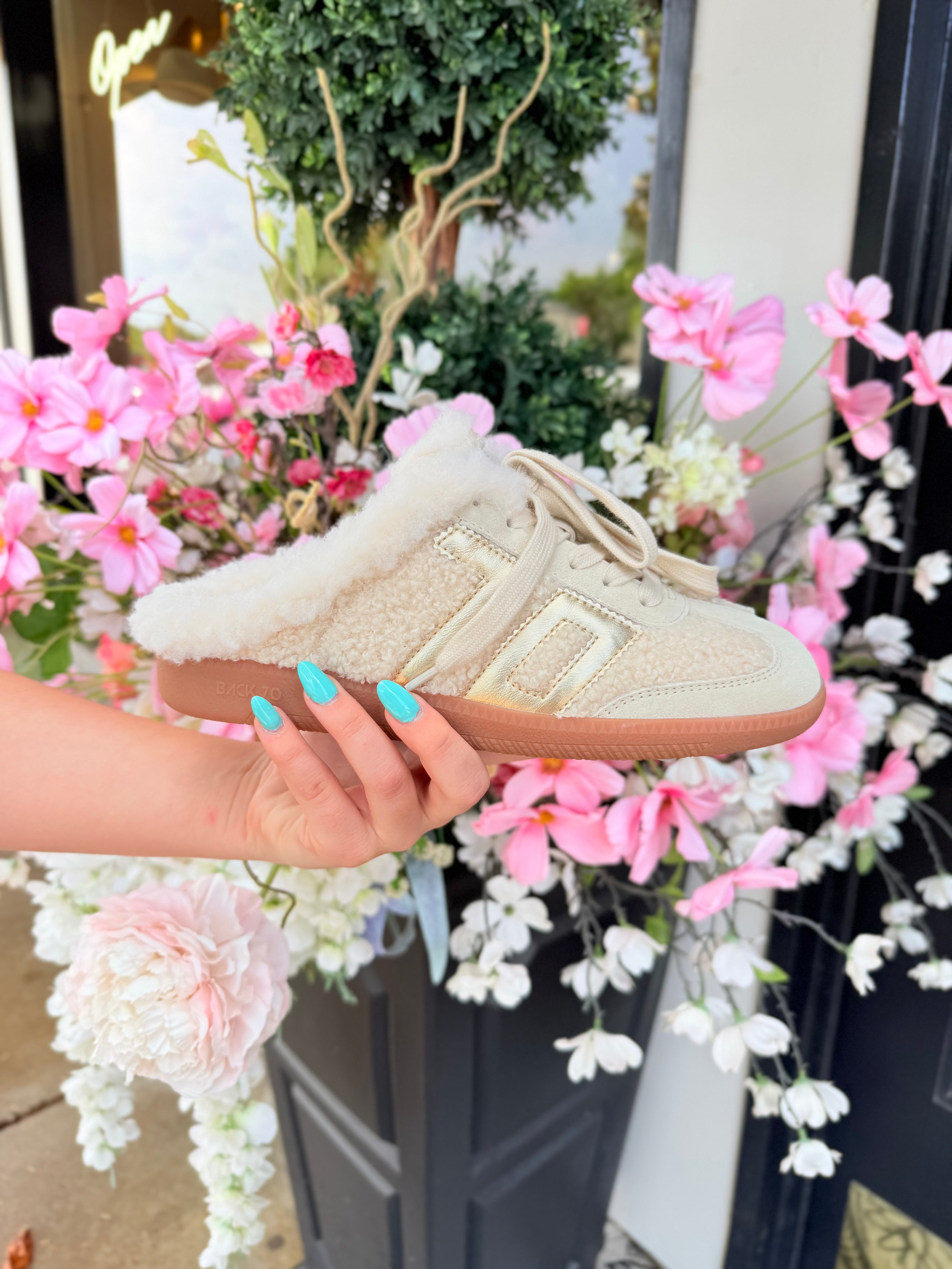 Back 70 | Easter FL - Butter Gold Backless Sneaker