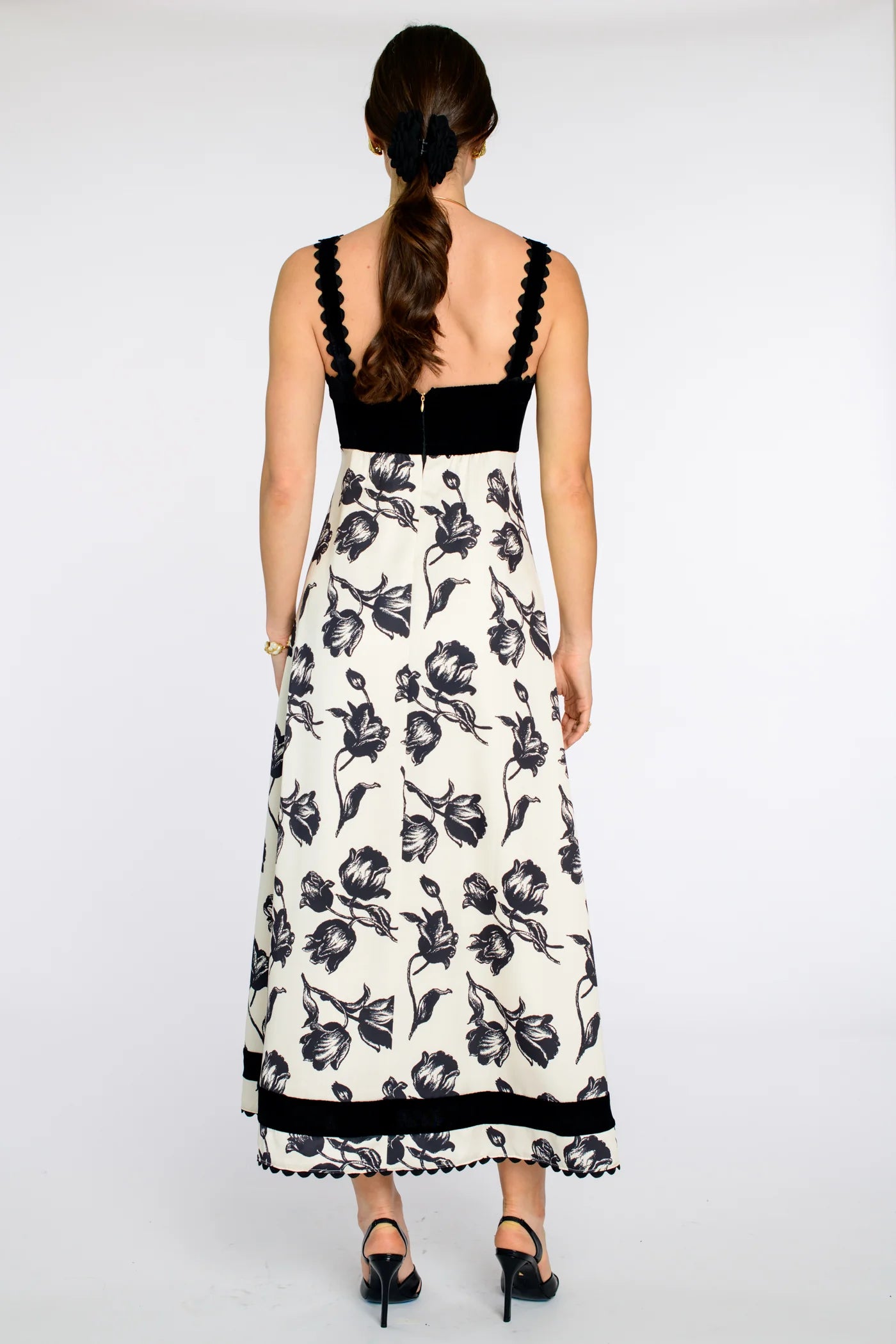 Annalisa Dress - Snow Tulip | Elizabeth James