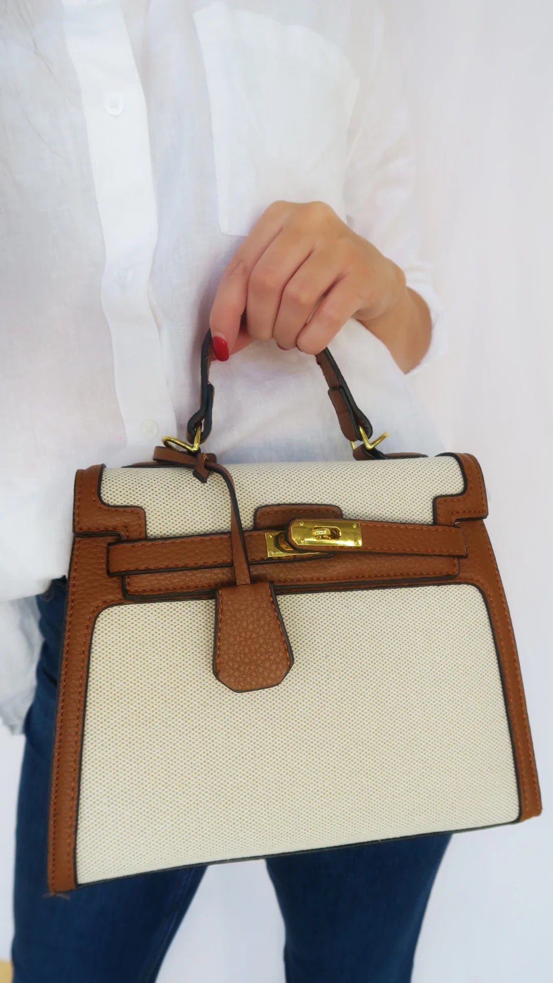 Canvas Tess Bag
