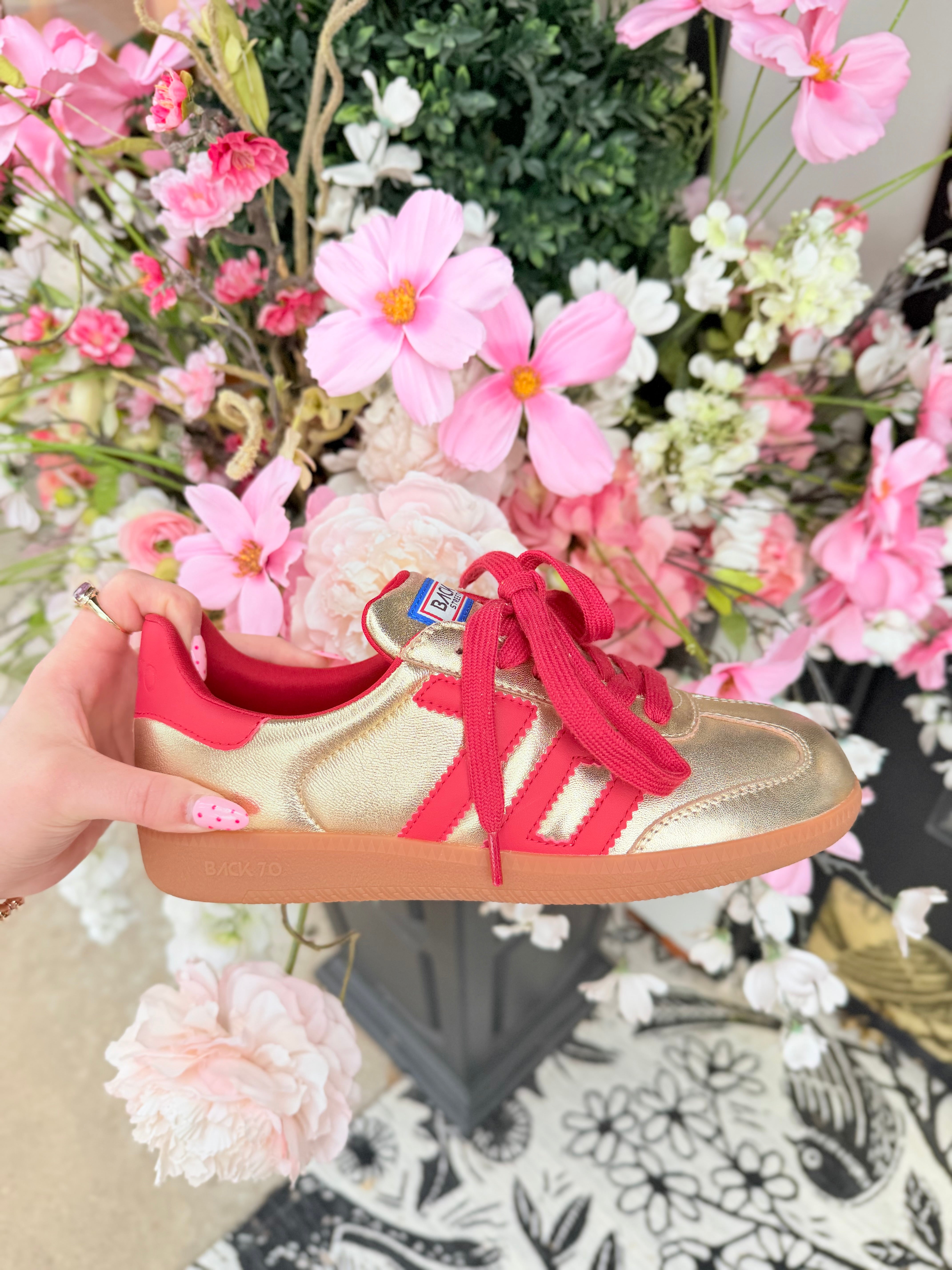 Back 70 | Cloud - Gold Red
