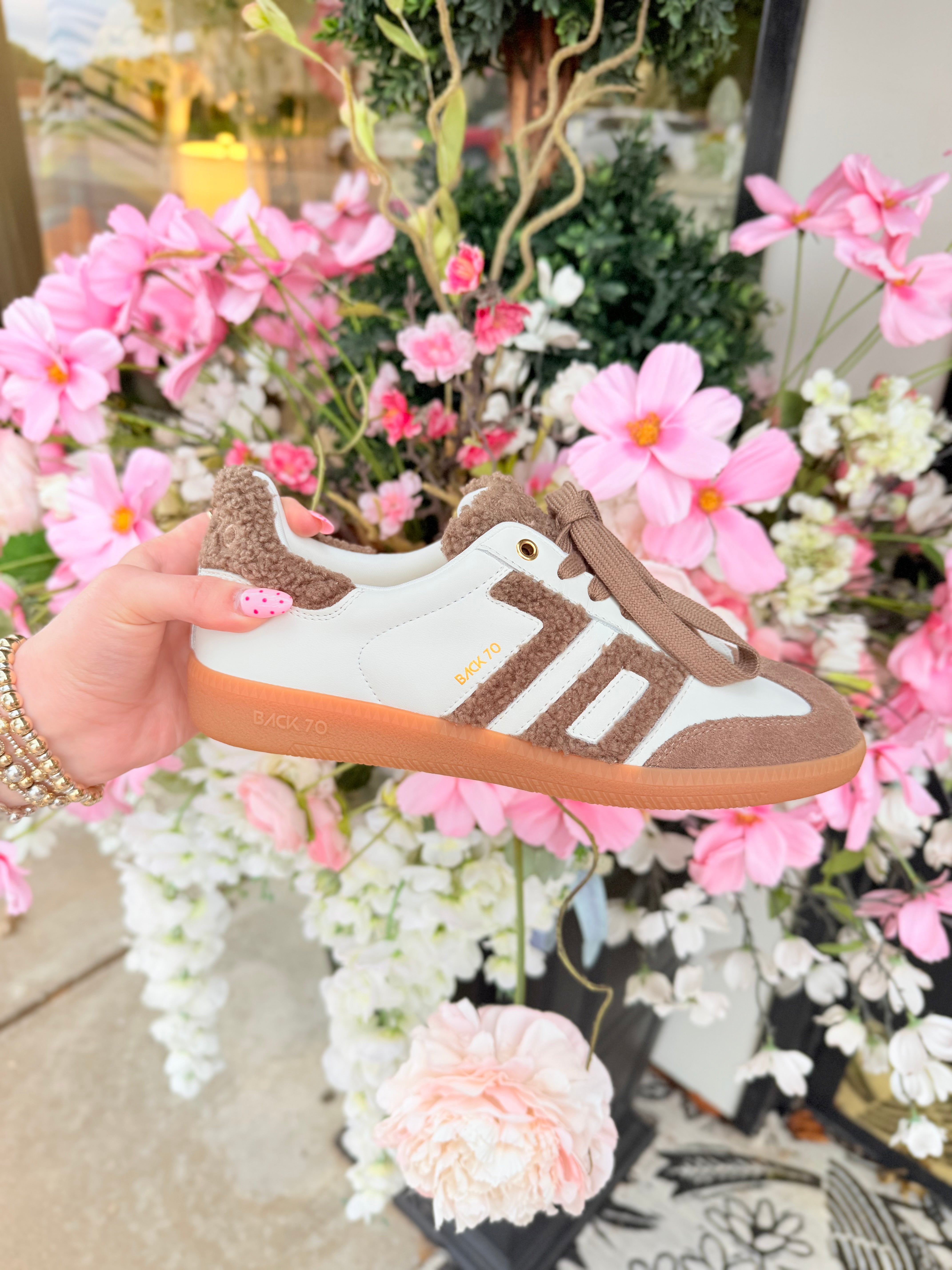 Back 70 | Cloud Sneaker - White/Brown