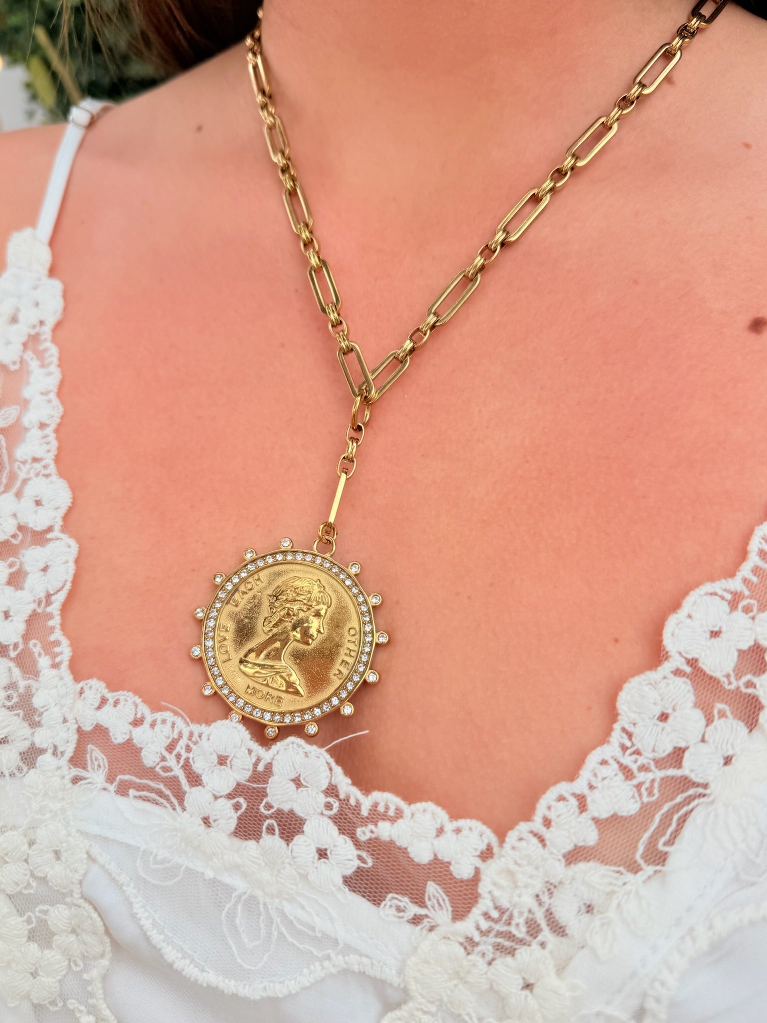 Sawyer Necklace