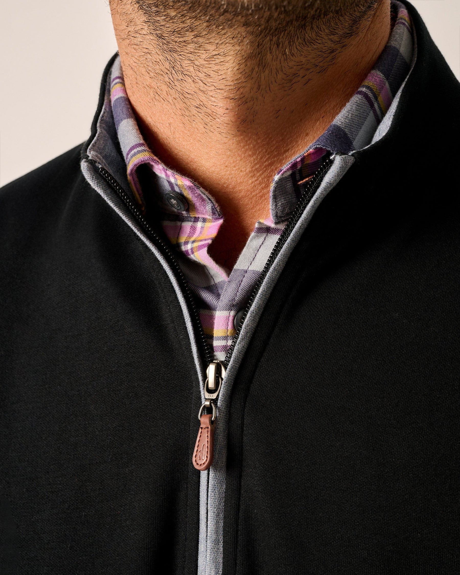 Sully 1/4 Zip Pullover - Black | Johnnie-O