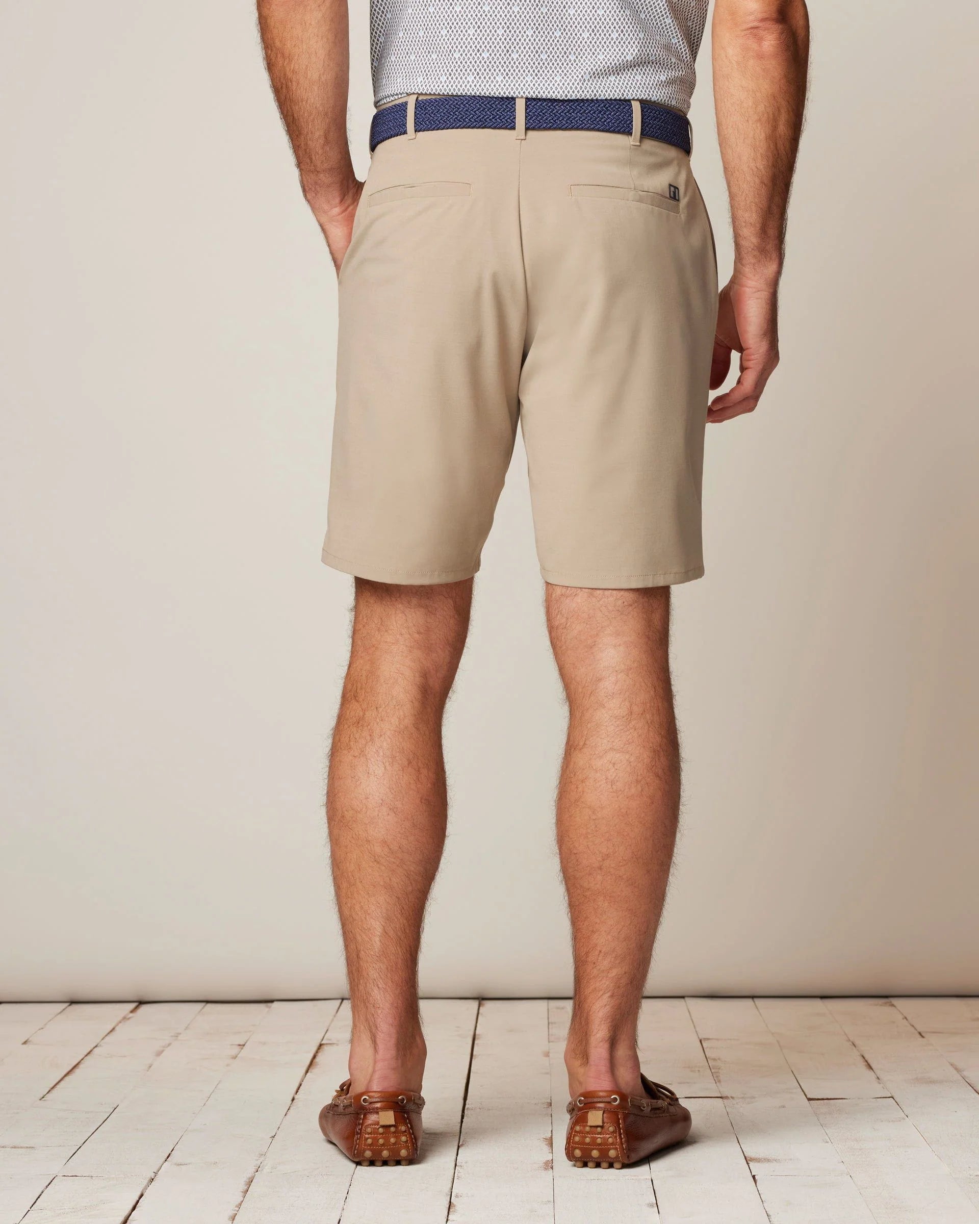 Mulligan Performance Woven Shorts | Johnnie-O
