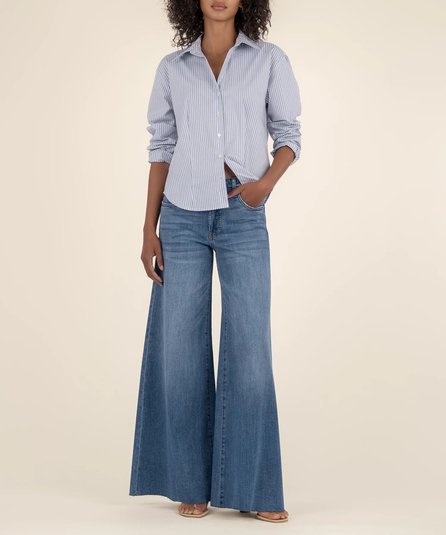 Blake High Rise Super Wide Leg - Charming | KUT
