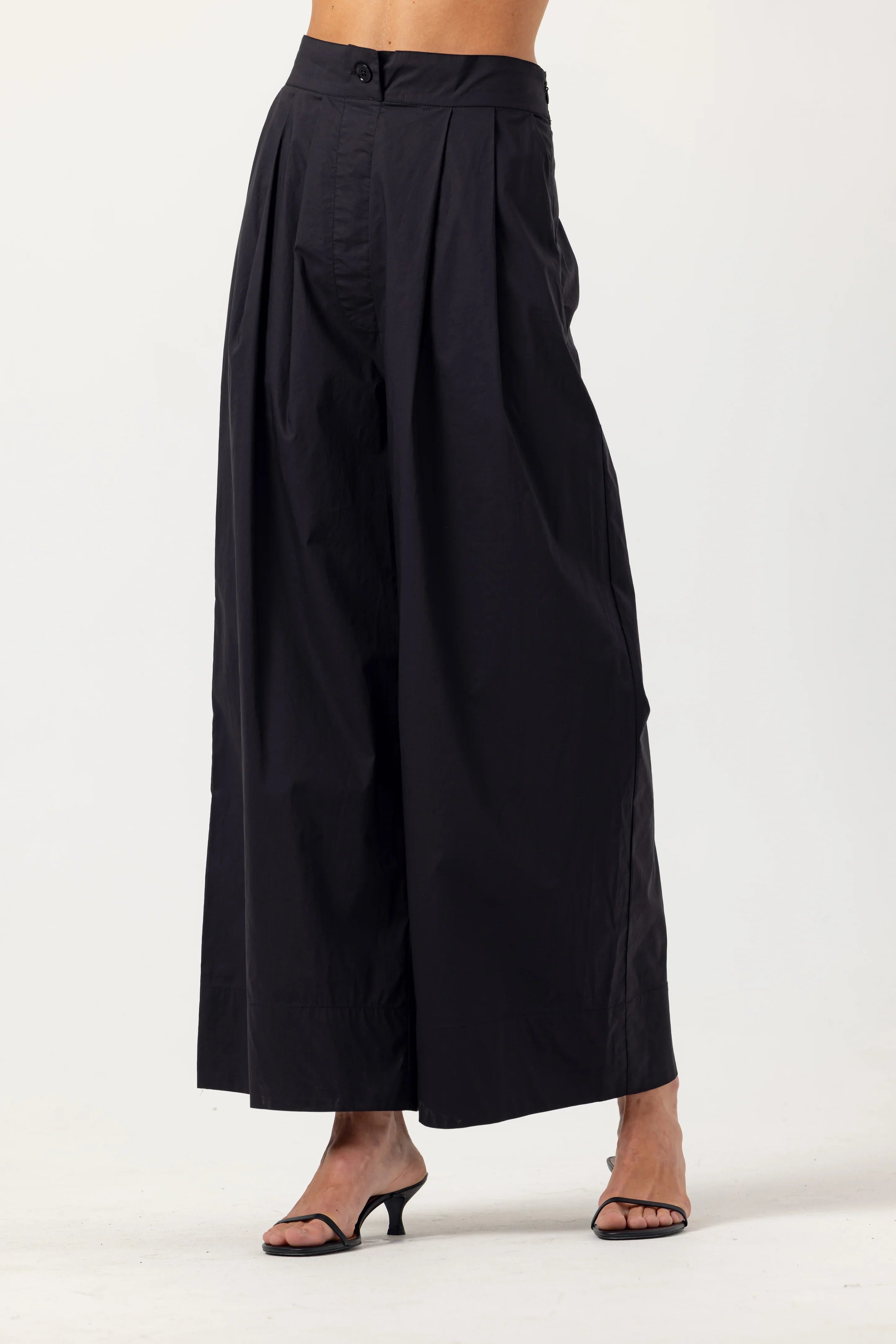 Lisa Pants | Sundays