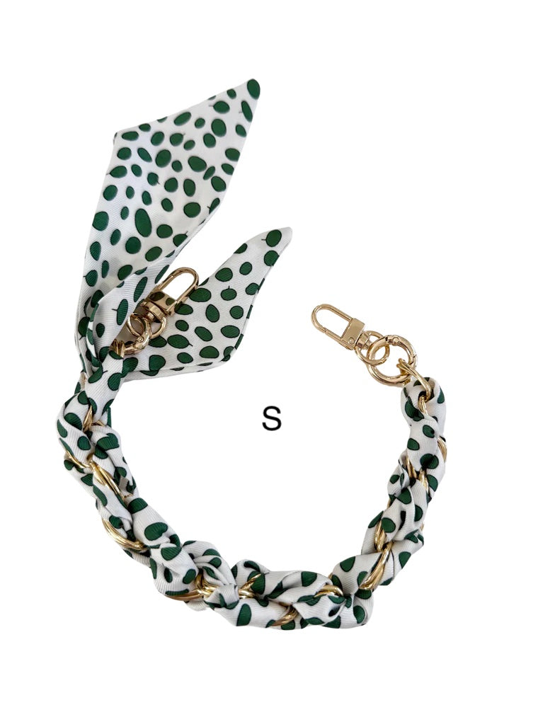 Short Phone Chain Scarf