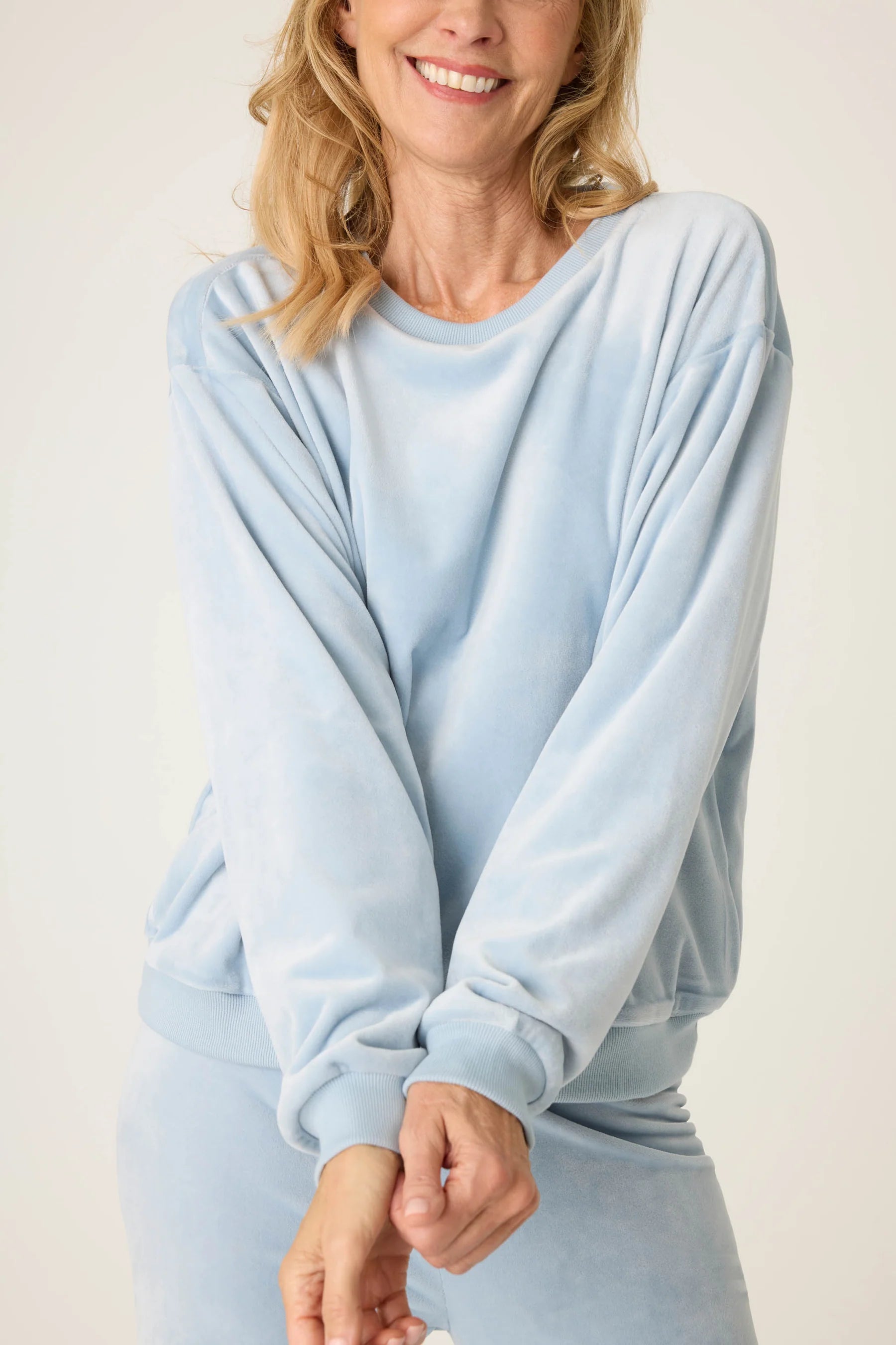 Spread Love Velour L/S | P.J. Salvage