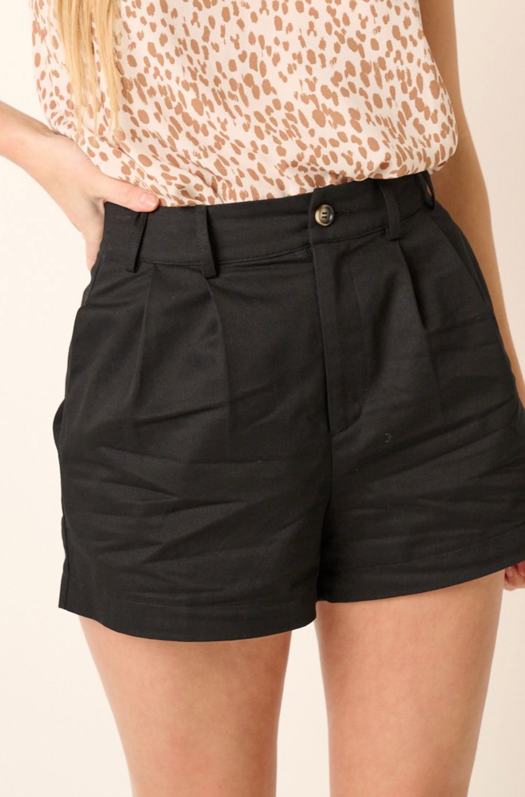 Cotton Twill Pleated Chino Shorts