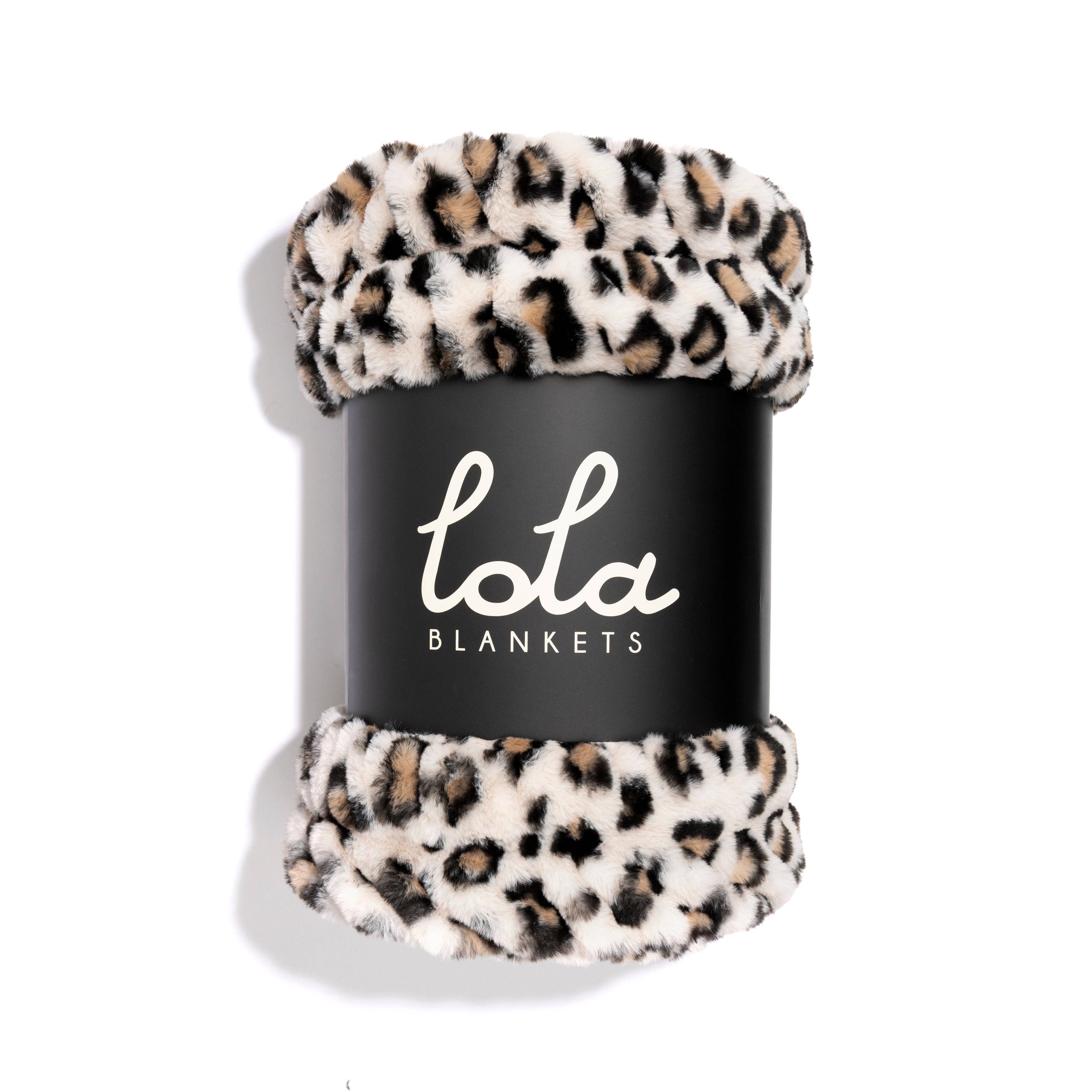 Chillin' Cheetah | Lola Blankets