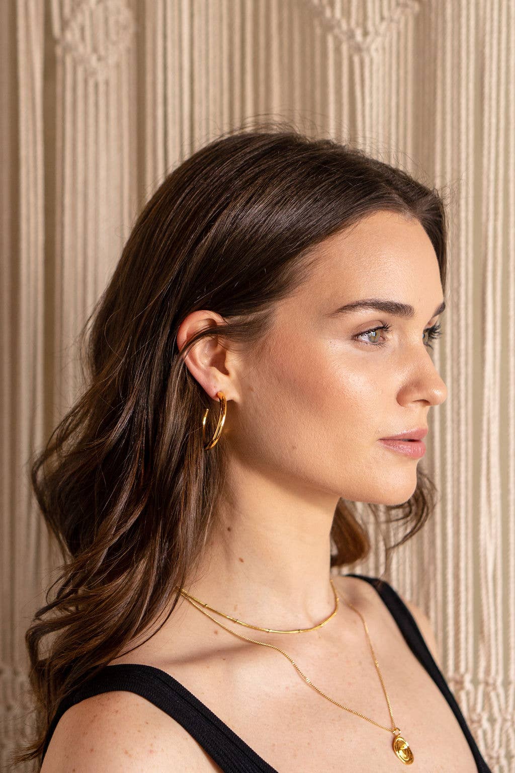 Chunky Tube Hoops Medium | Brenda Grands