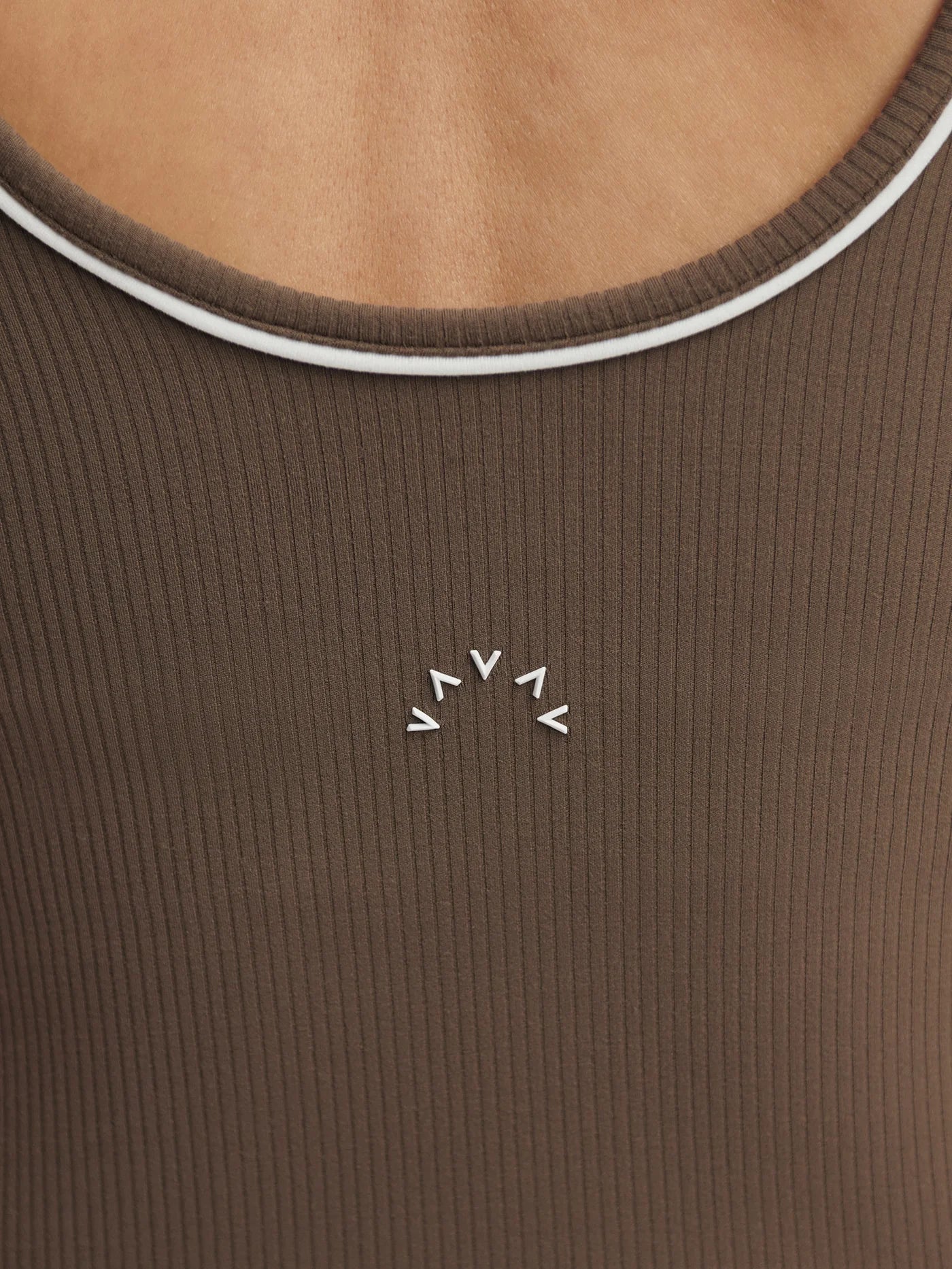 Barney Piped Tank - Chocolate Chip | Varley