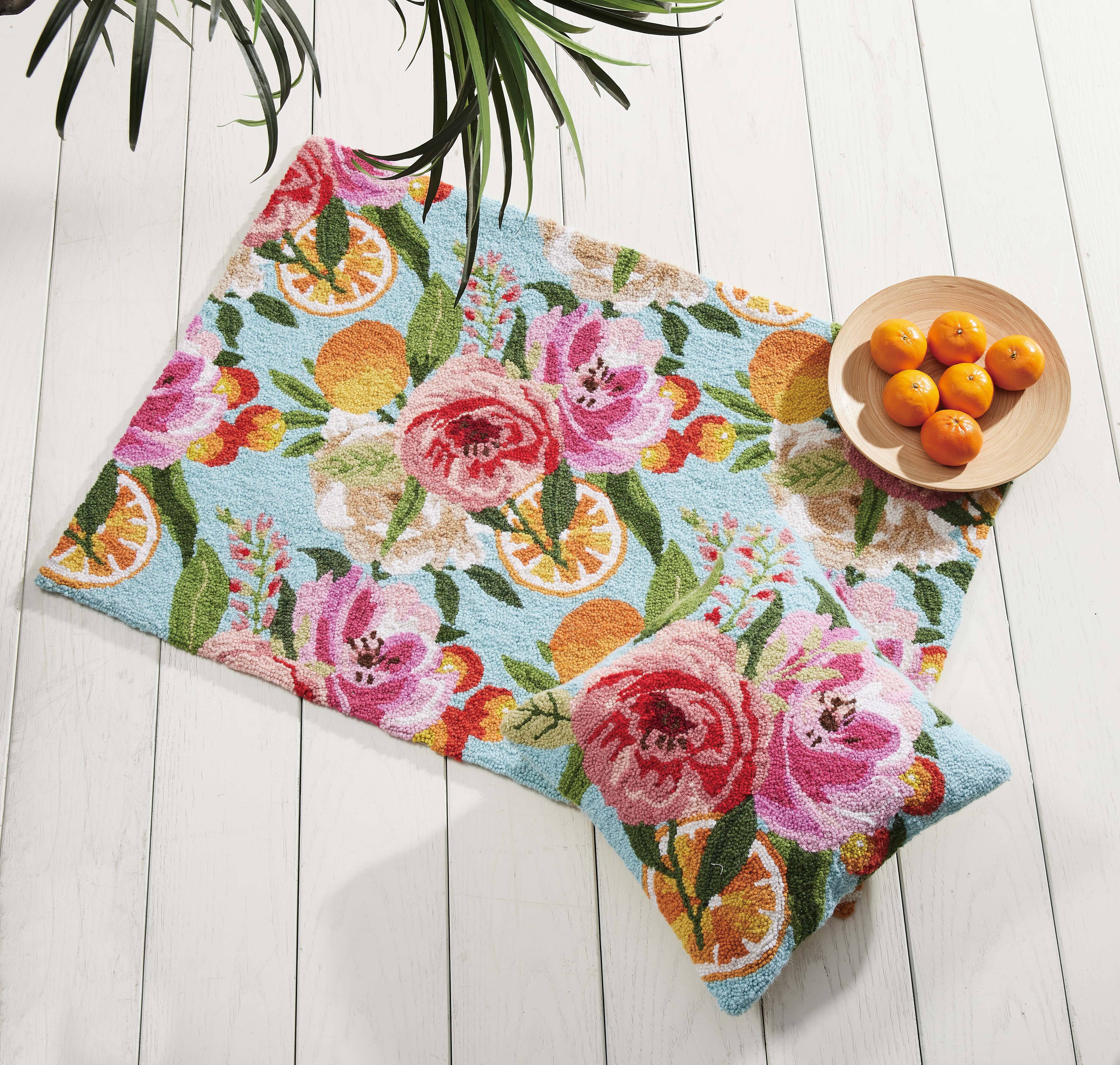 Sweet Clementine Hook Pillow