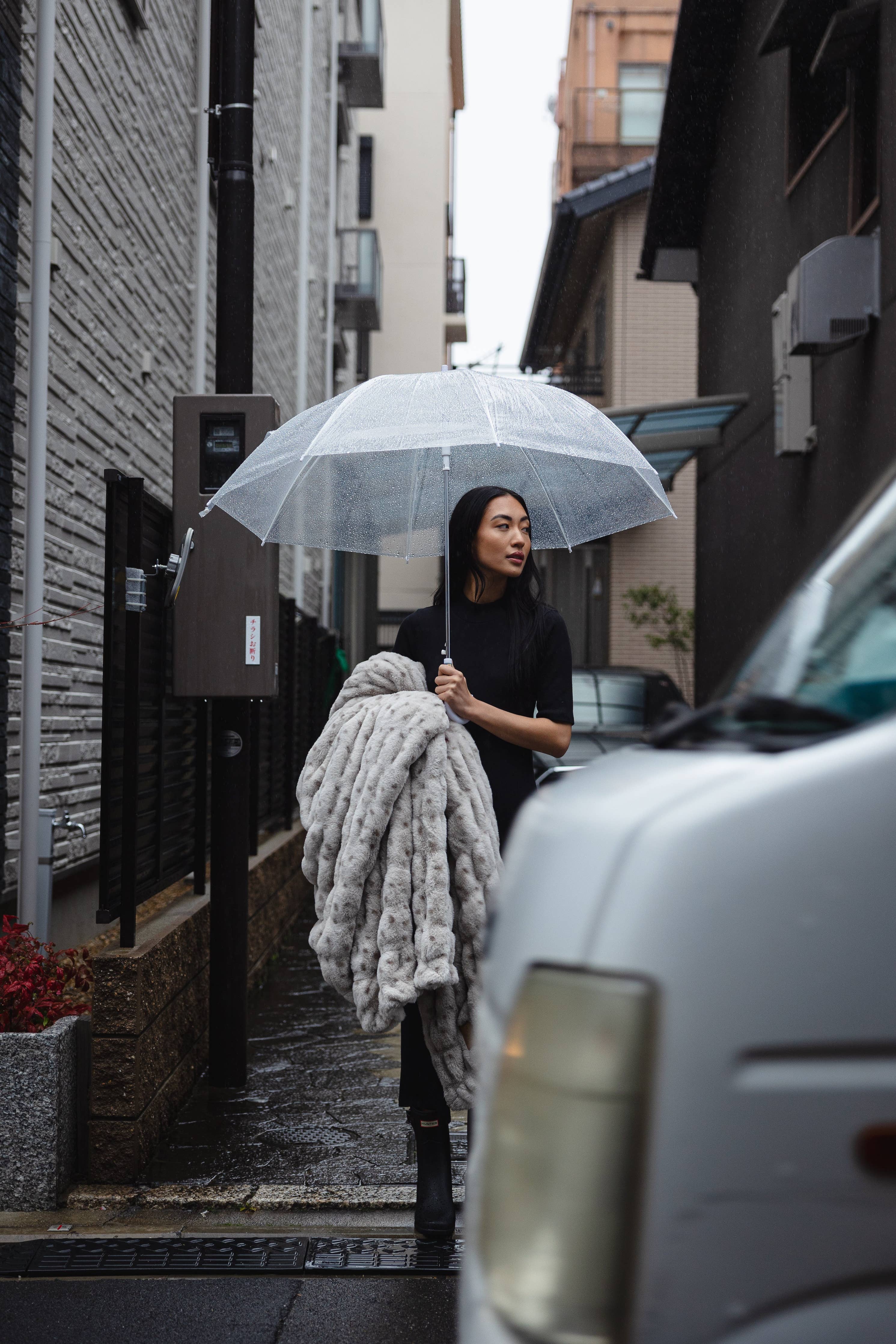 Rainy Day | Lola Blankets