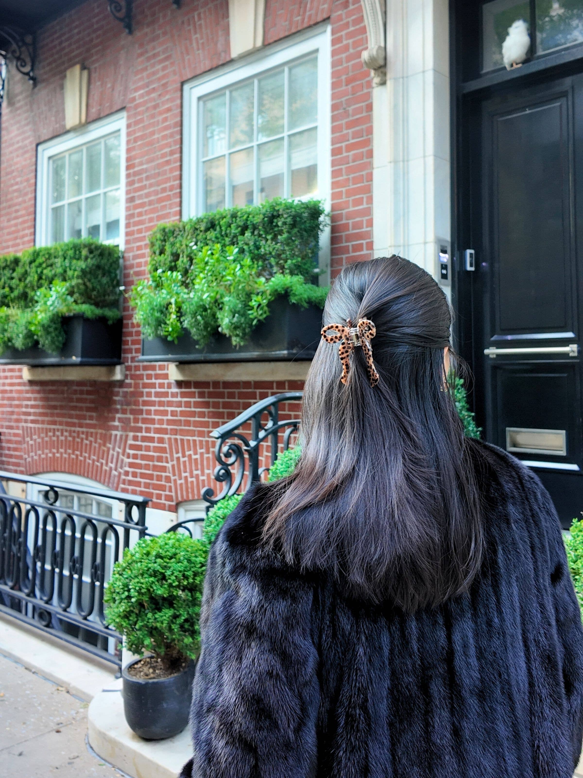 Hand-painted Coquette Bow Claw Hair Clip | Solar Eclipse