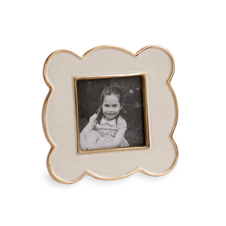 Encanto Amelia Giftables Frame (3x3)