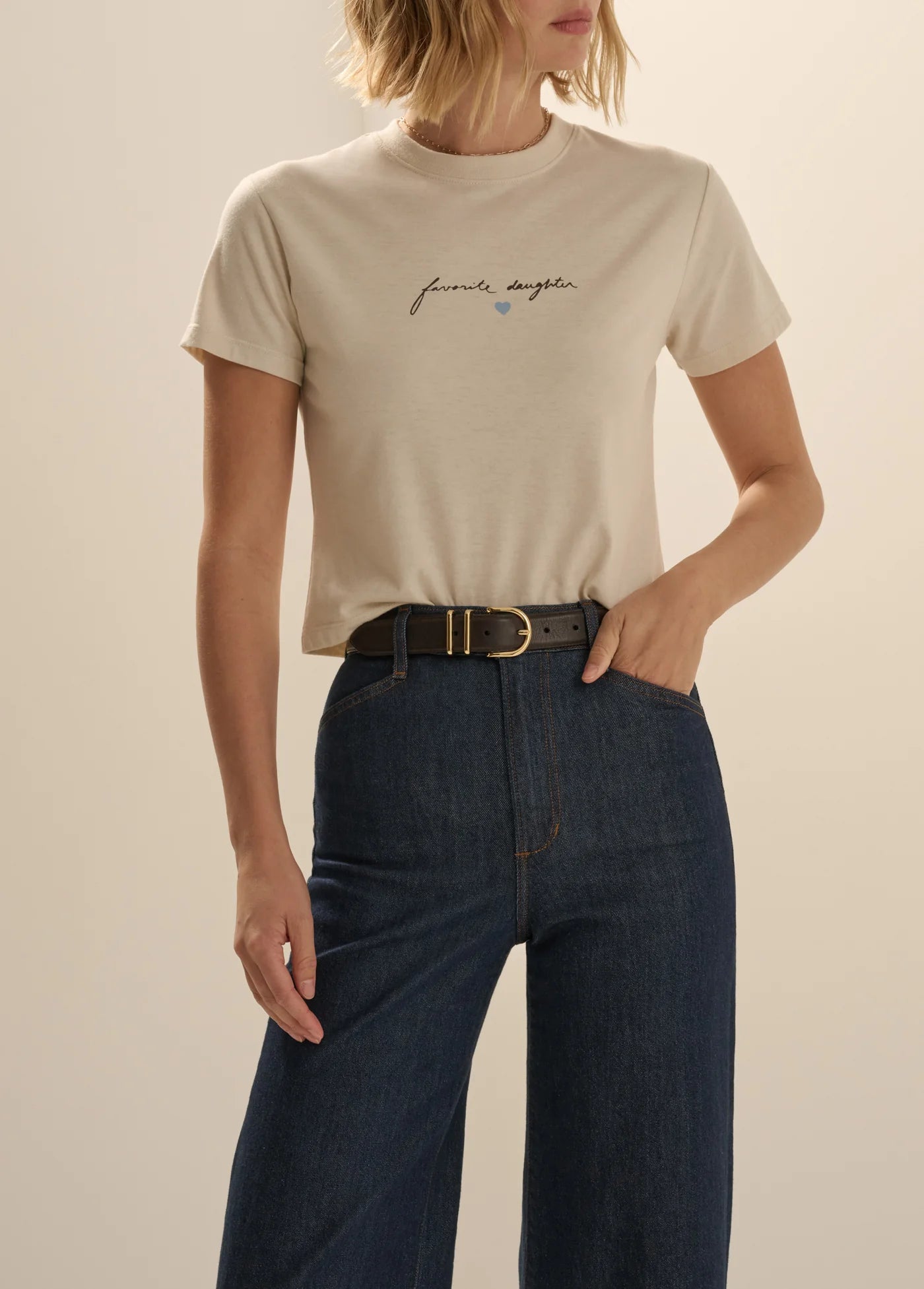 The Cropped Signature Tee - Pumice Espresso | Favorite Daughter
