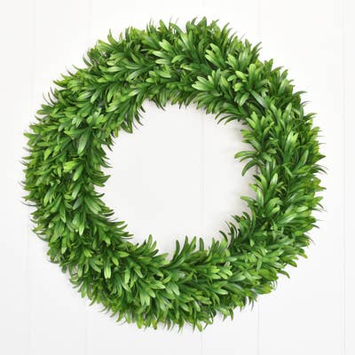 22" Boxwood Wreath