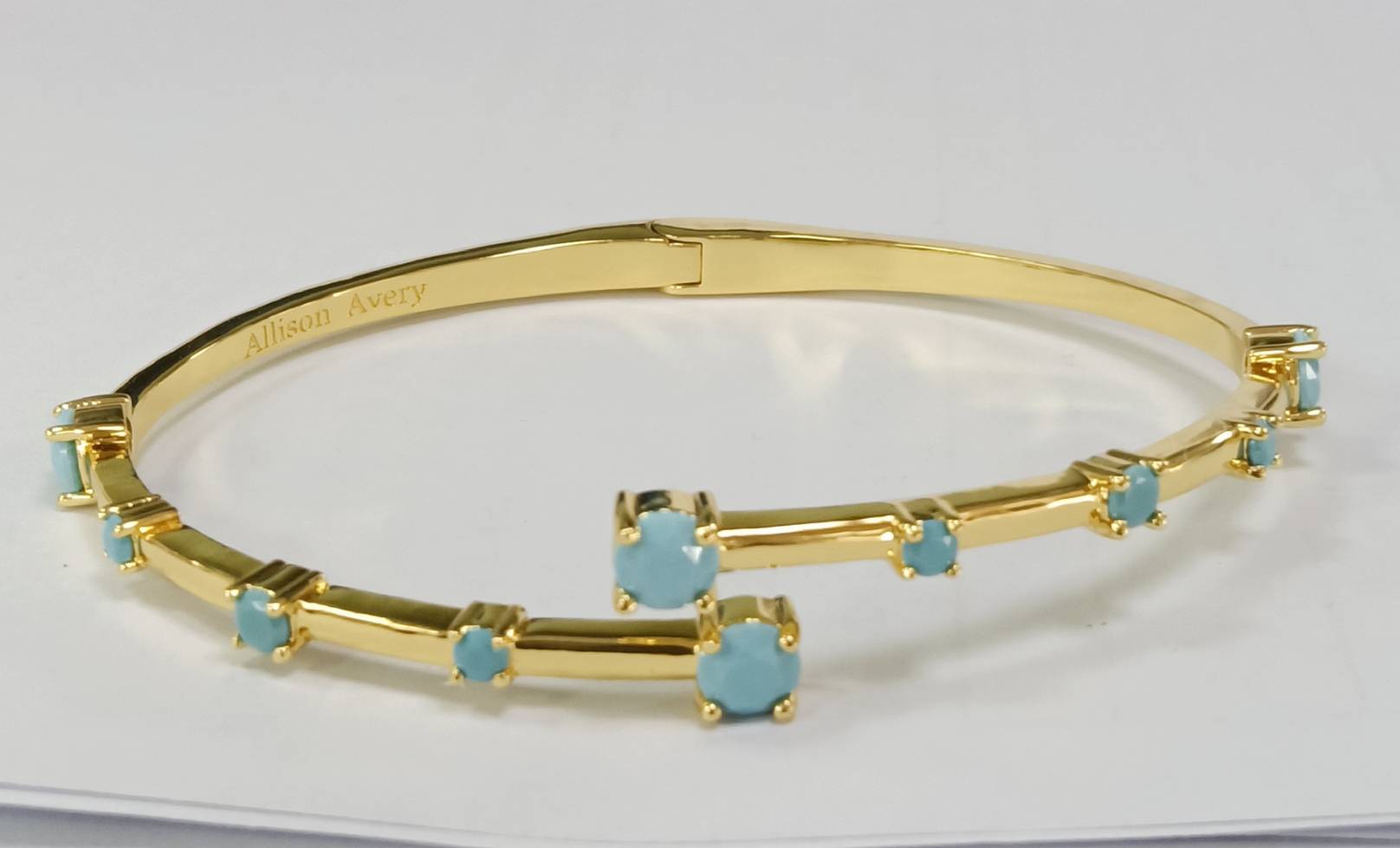 Magic Bracelet | Allison Avery