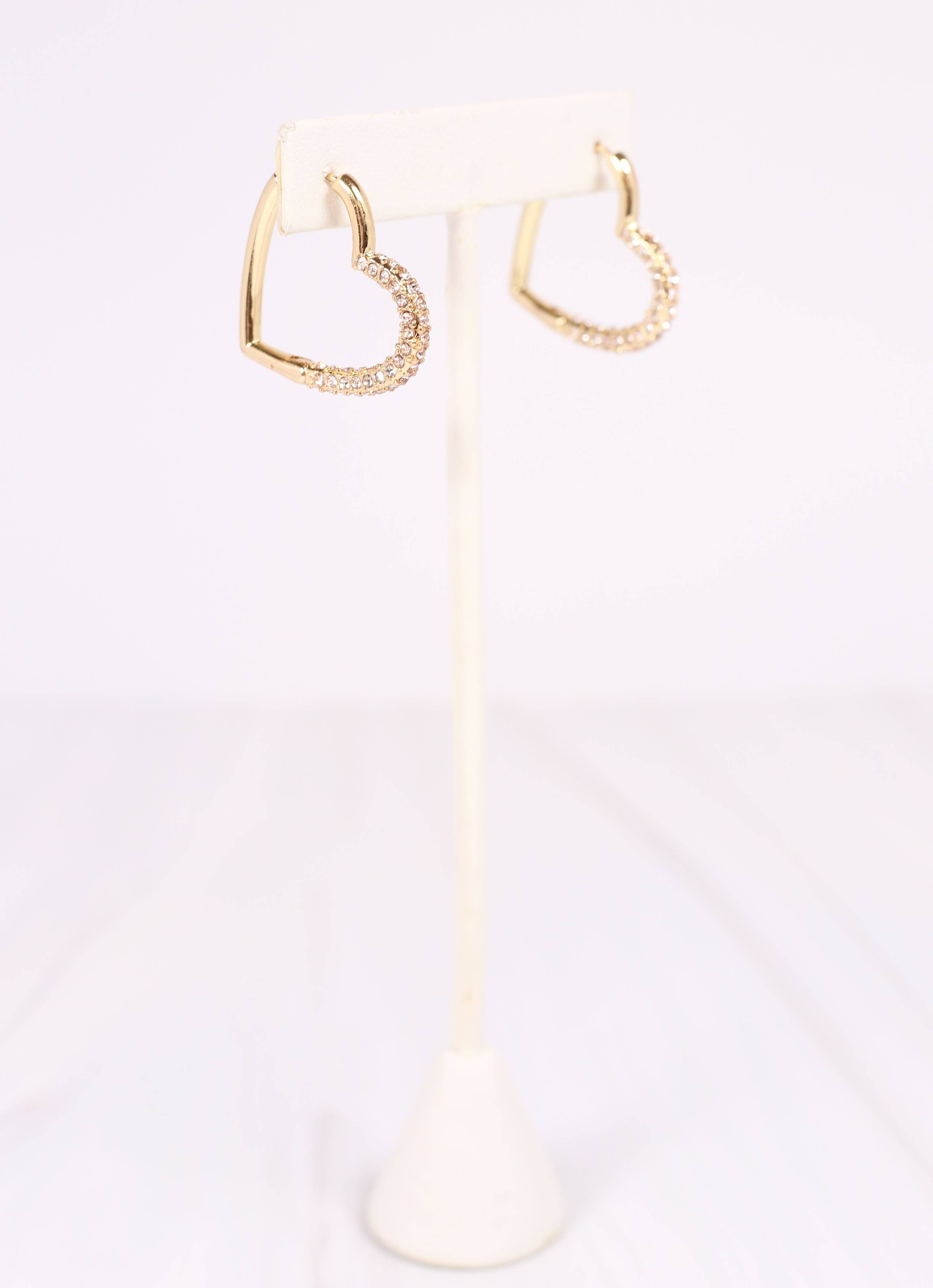 Omaar CZ Heart Earring