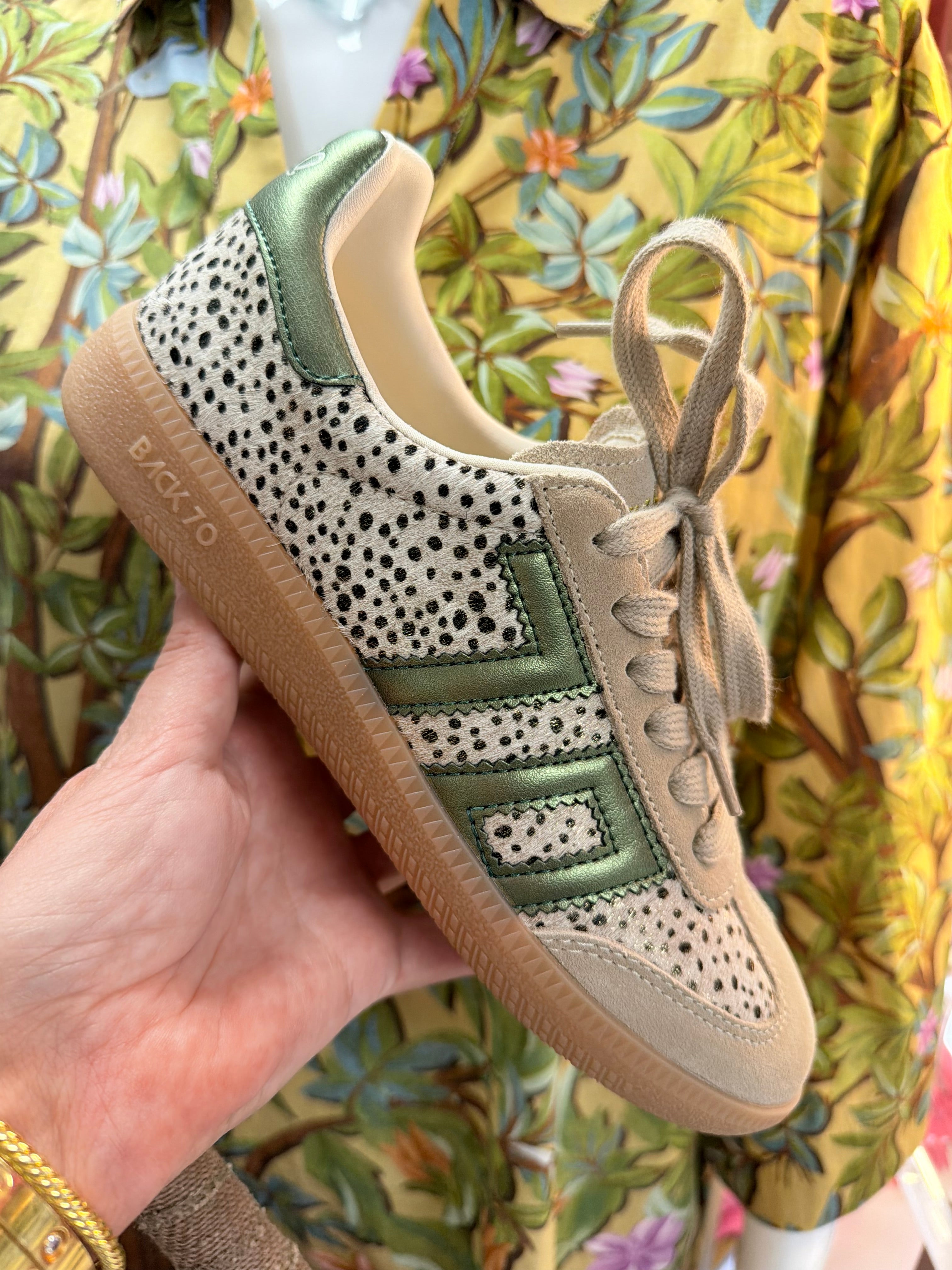 Back 70 | Cloud - Pois Gold Forest