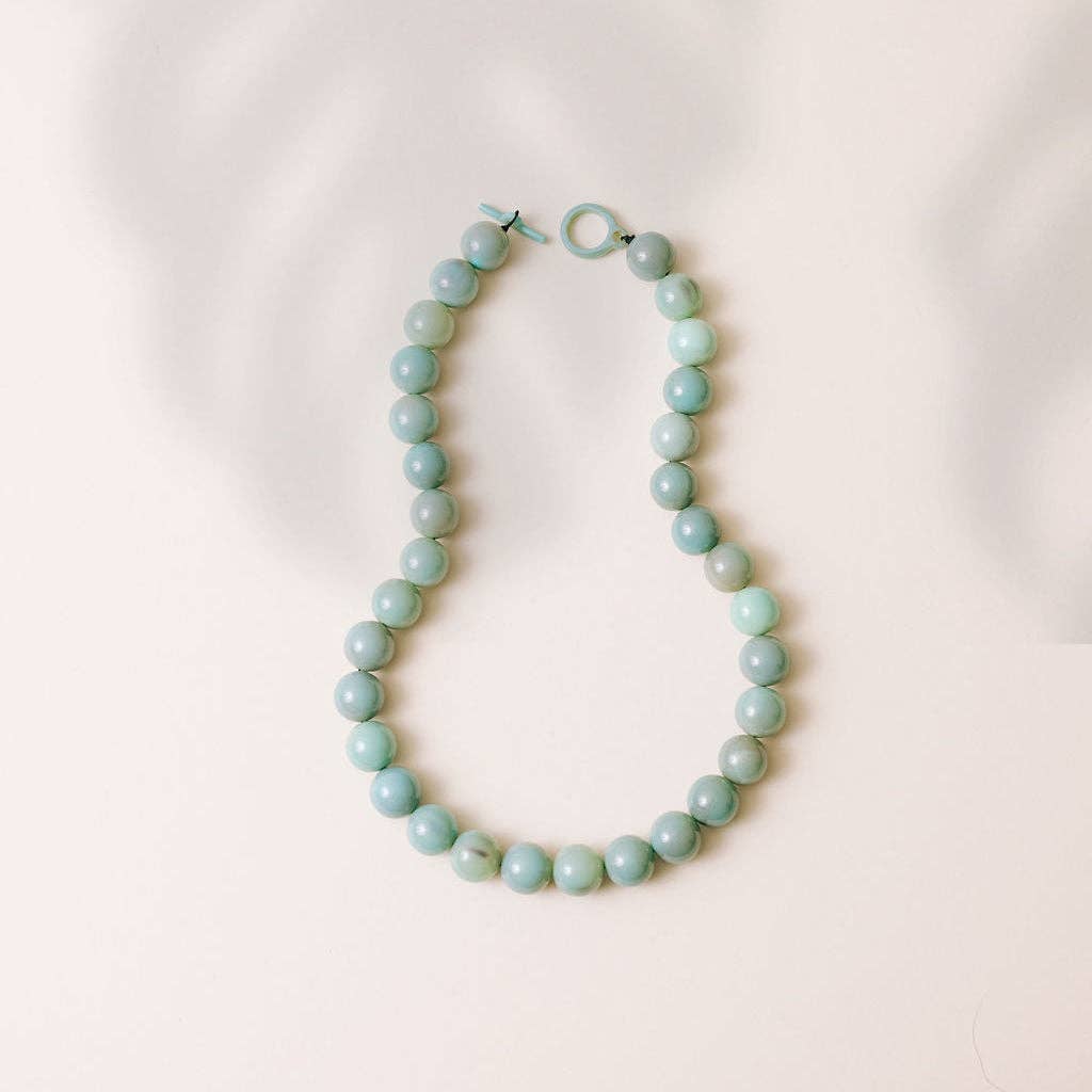 Seafoam Pebble Necklace | Sunshine Tienda