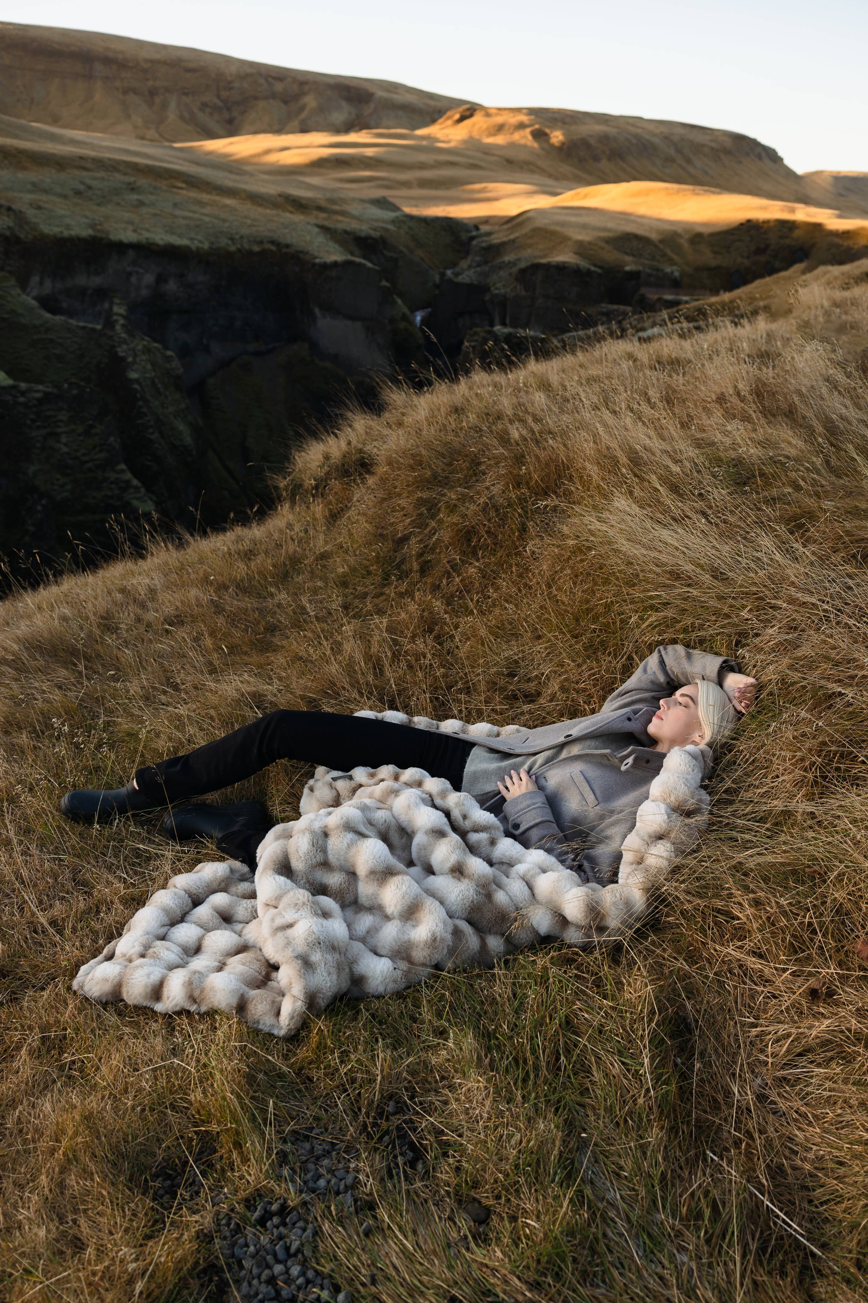 Desert Sky: Large (Weighted) | Lola Blankets