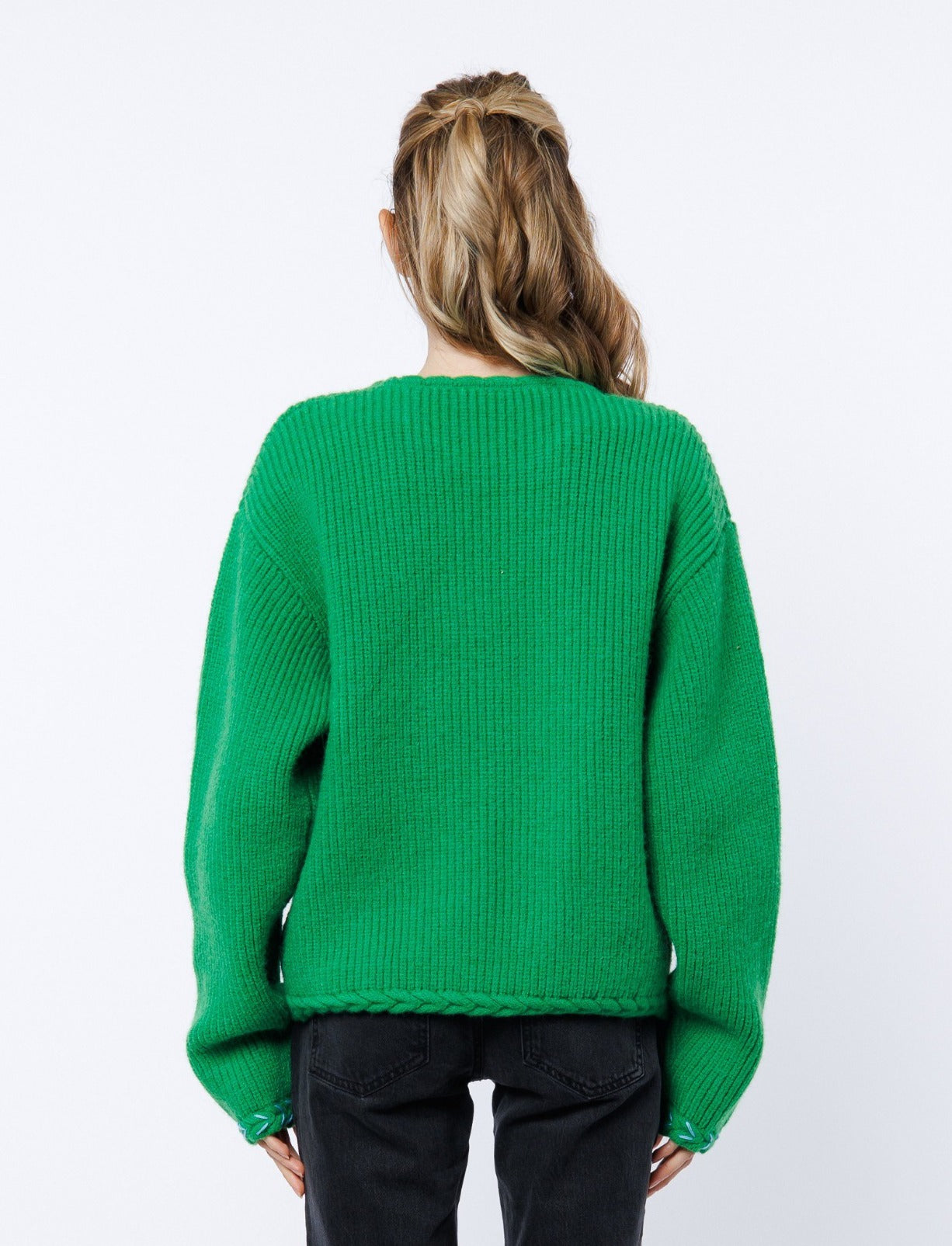 Kona Patched Pocket Pullover Sweater | Ciebon