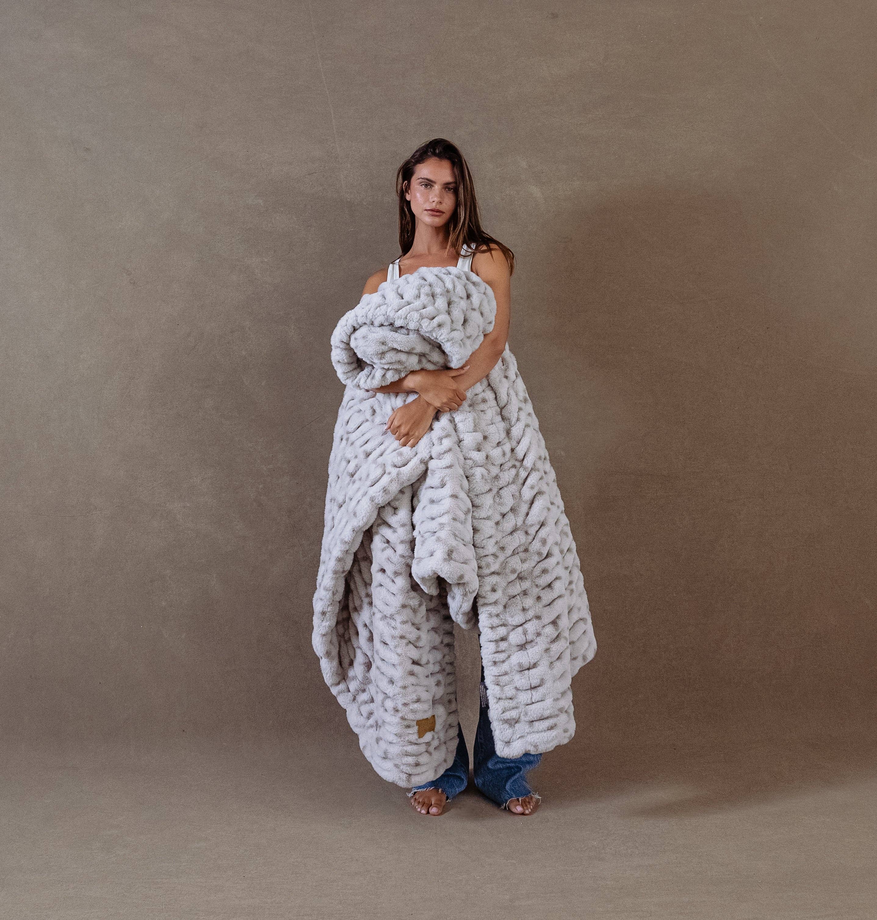 Rainy Day | Lola Blankets