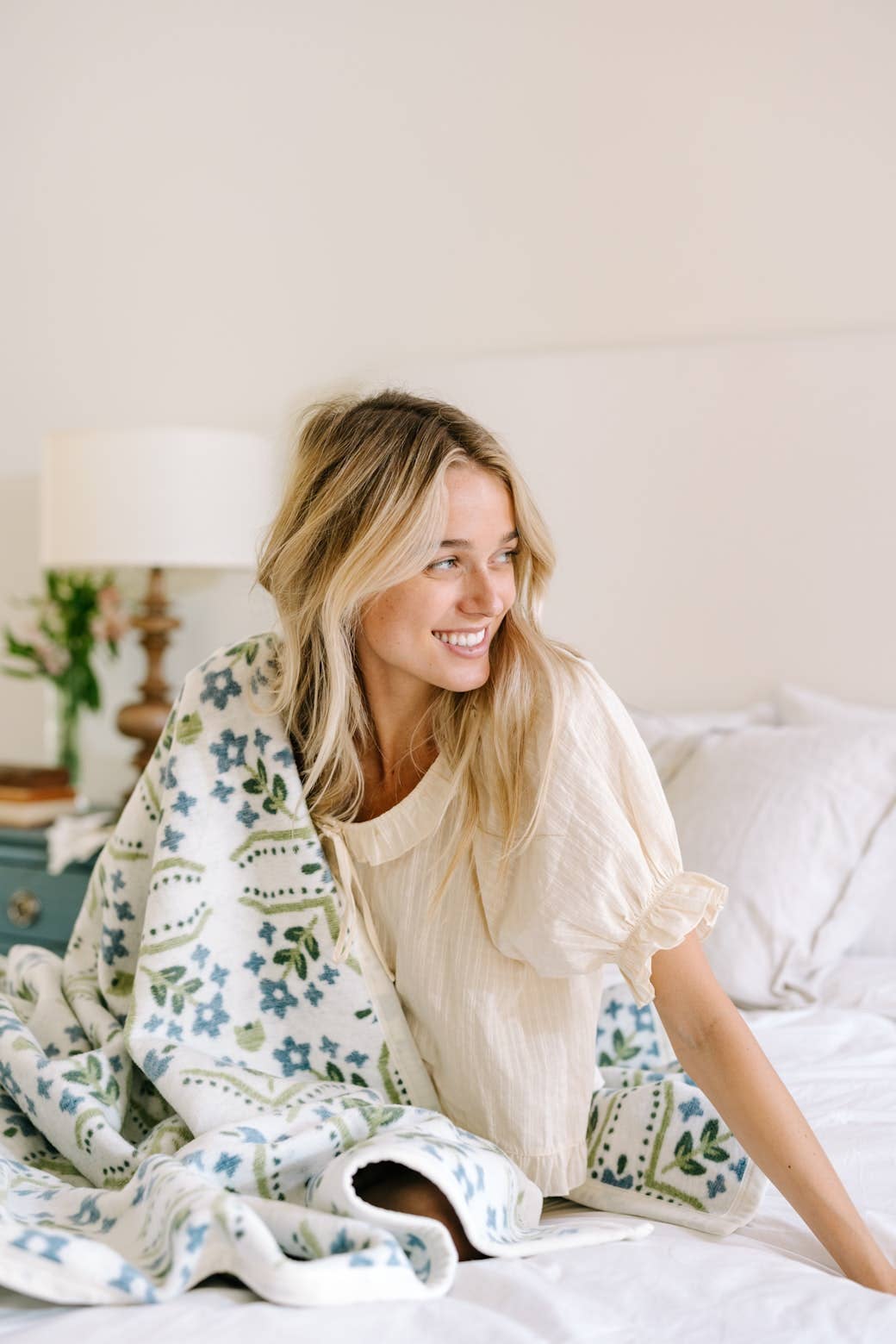Farmhouse Flowers Family-Size Blanket | ChappyWrap