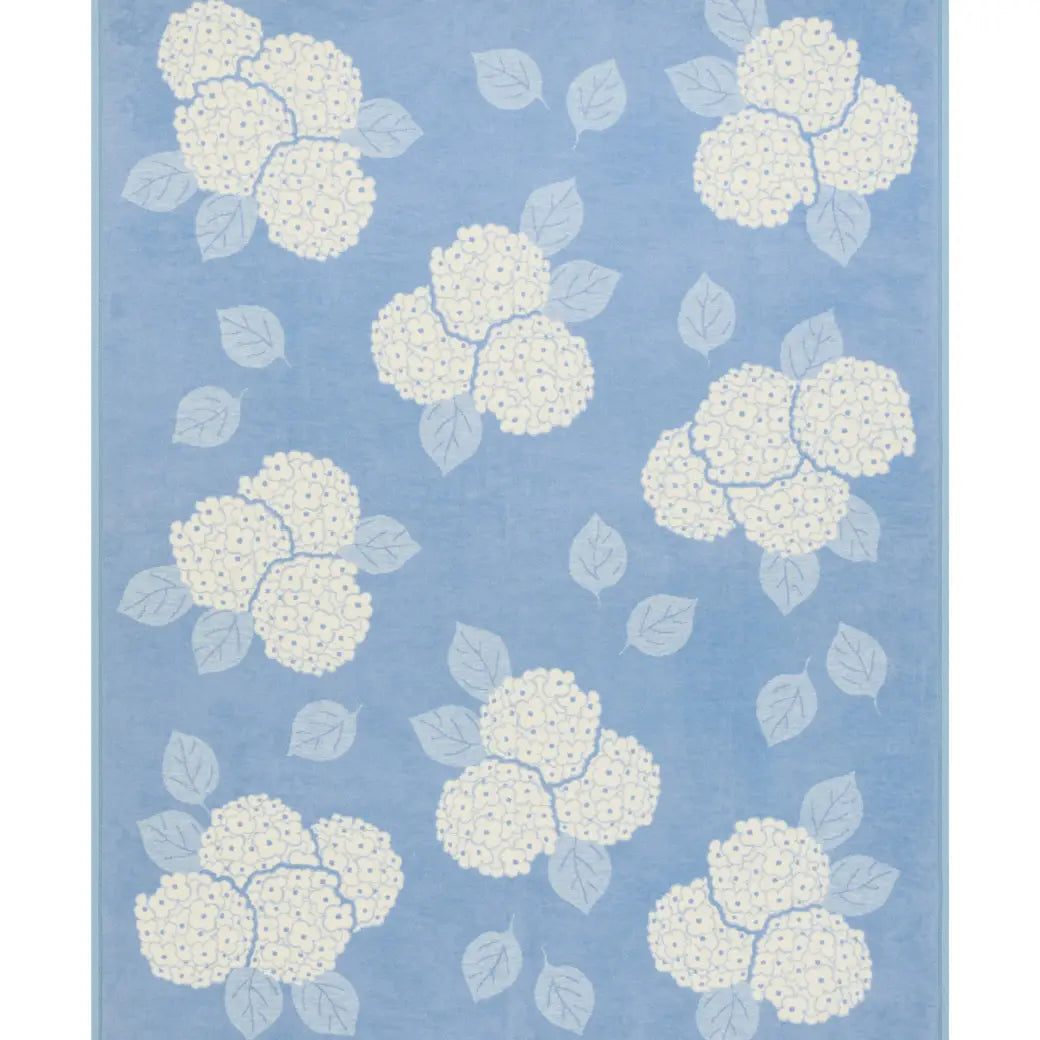 Hydrangeas Bluebell Blanket | ChappyWrap