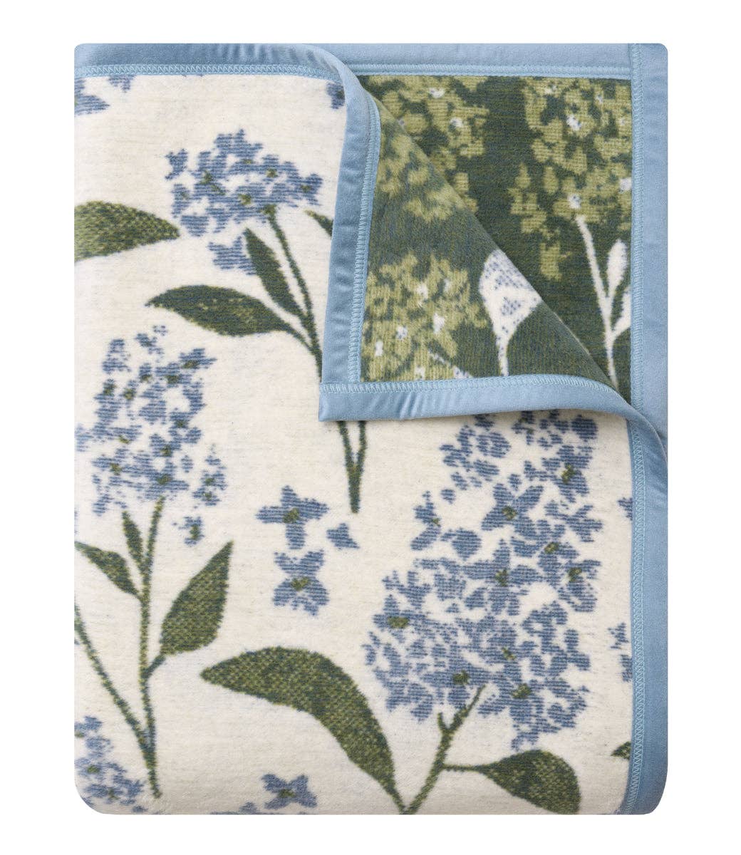 Lilacs Blanket | ChappyWrap