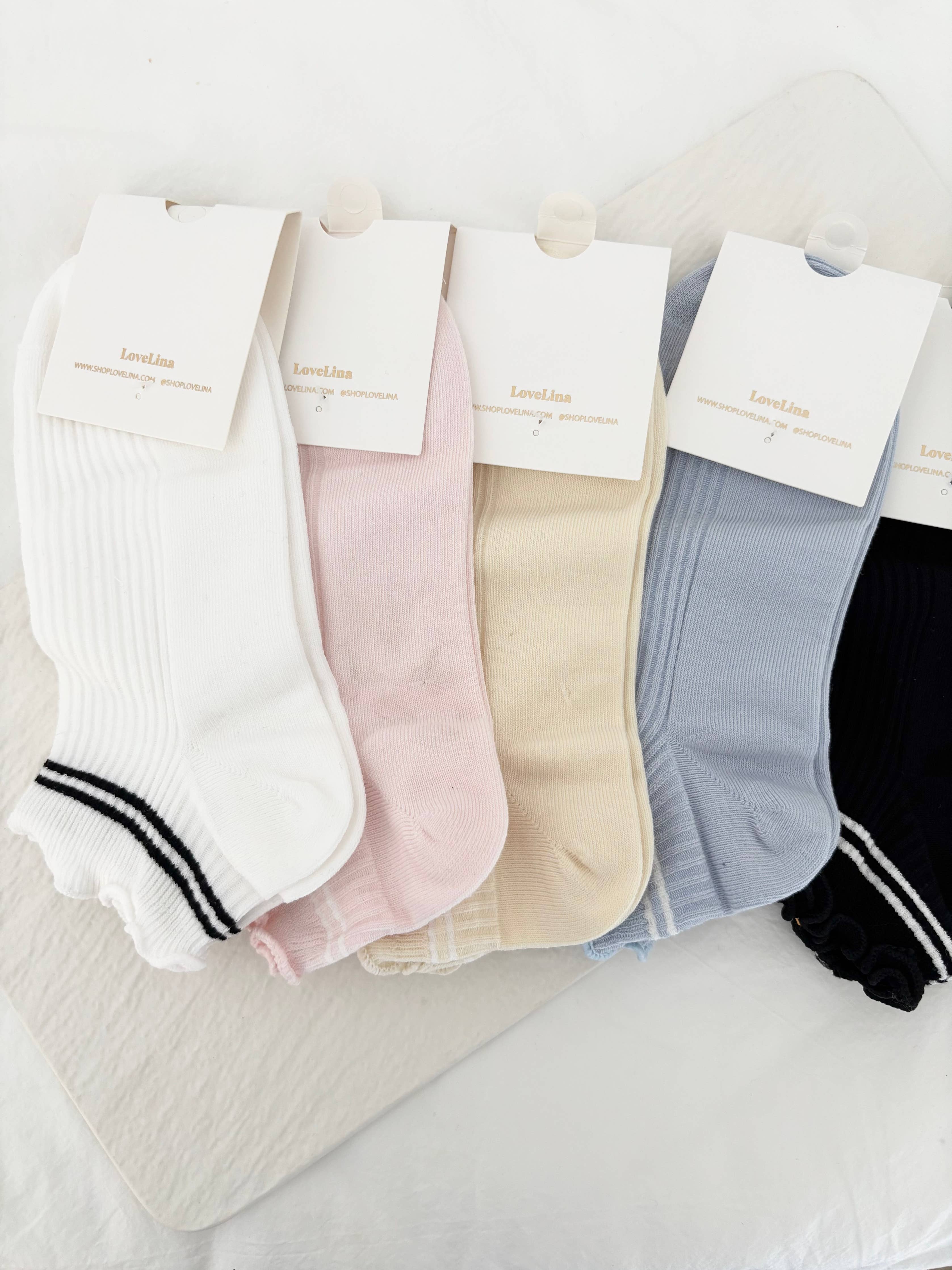 Ruffle Basic Socks / Various