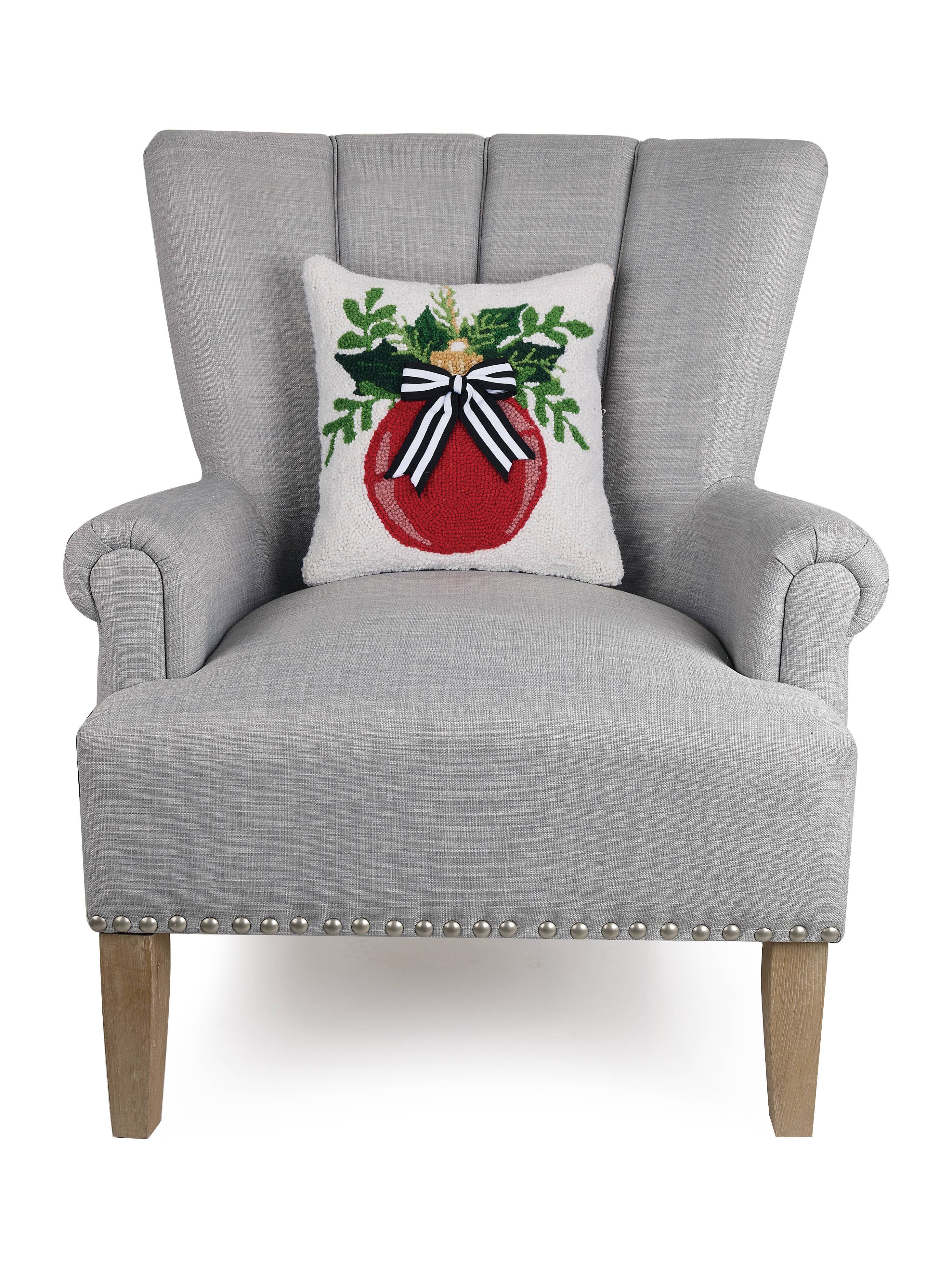 Ornament w/Ribbon Hook Pillow