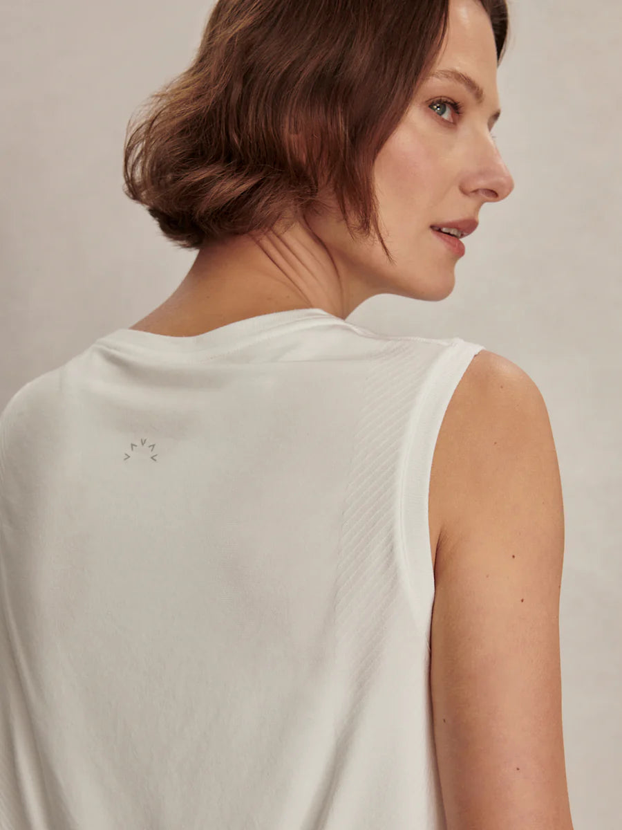 Nate Seamless Cropped Tank - White | Varley