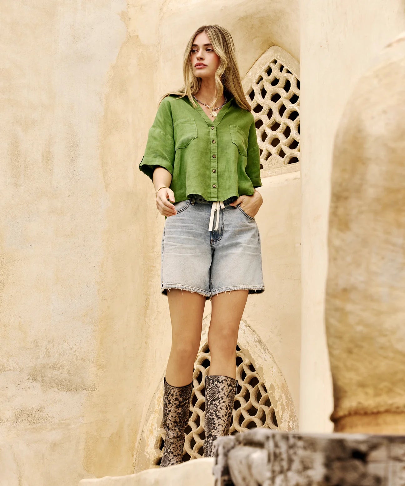 Holly High Rise Short | KUT