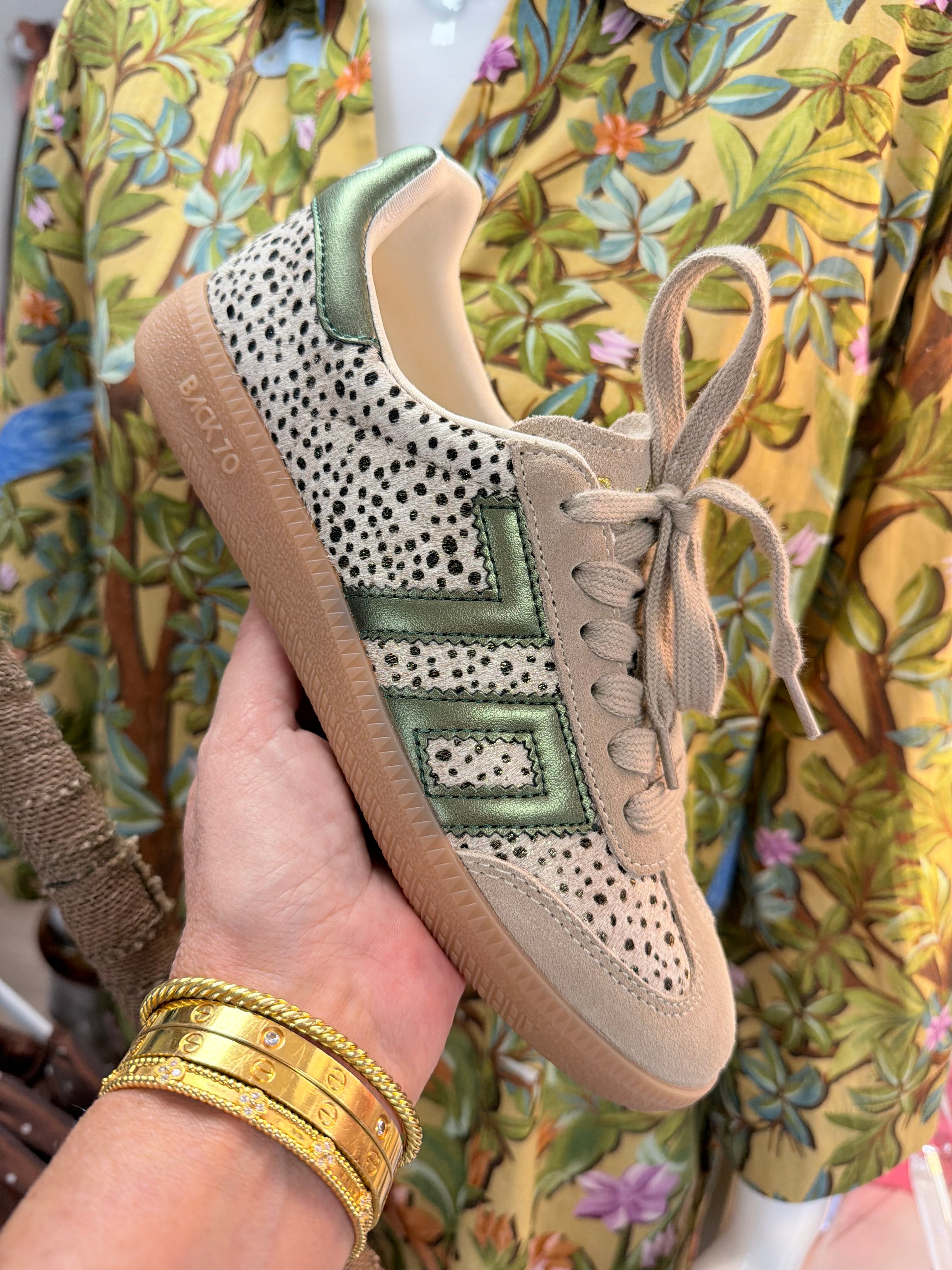 Back 70 | Cloud - Pois Gold Forest