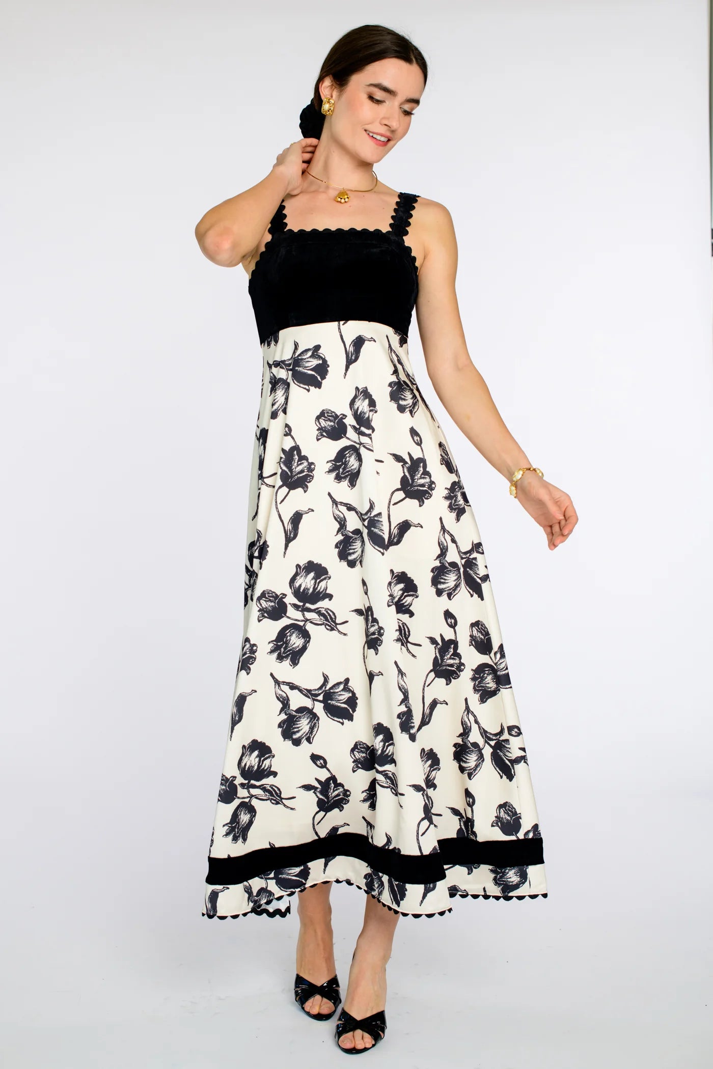 Annalisa Dress - Snow Tulip | Elizabeth James