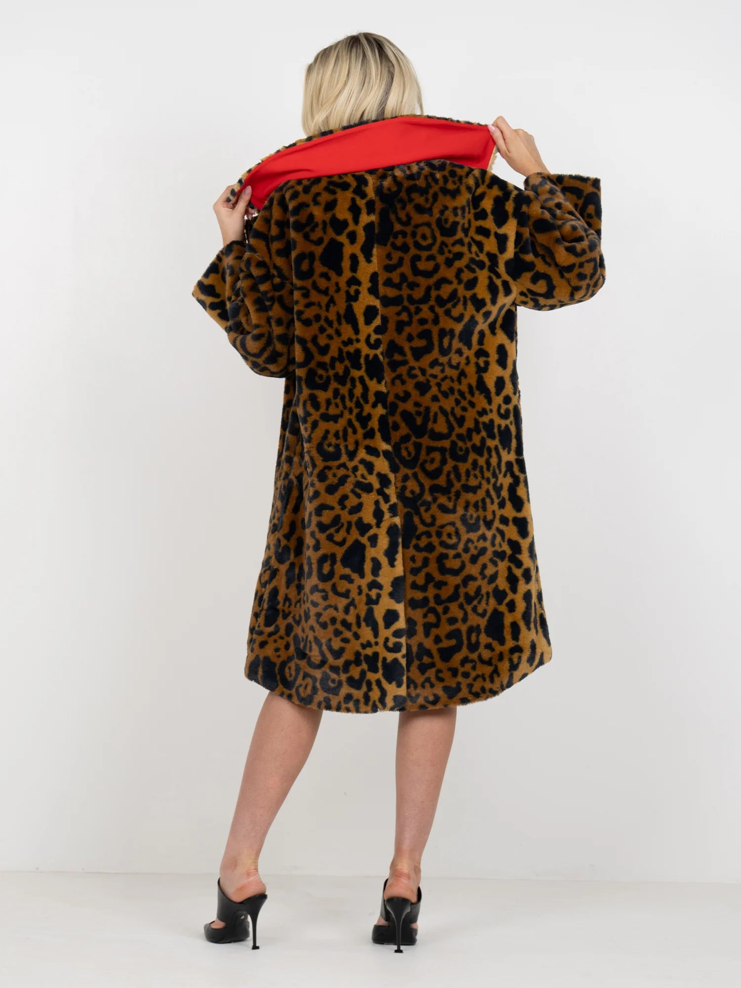 Manhattan Coat - Lady Leopard | Emily McCarthy