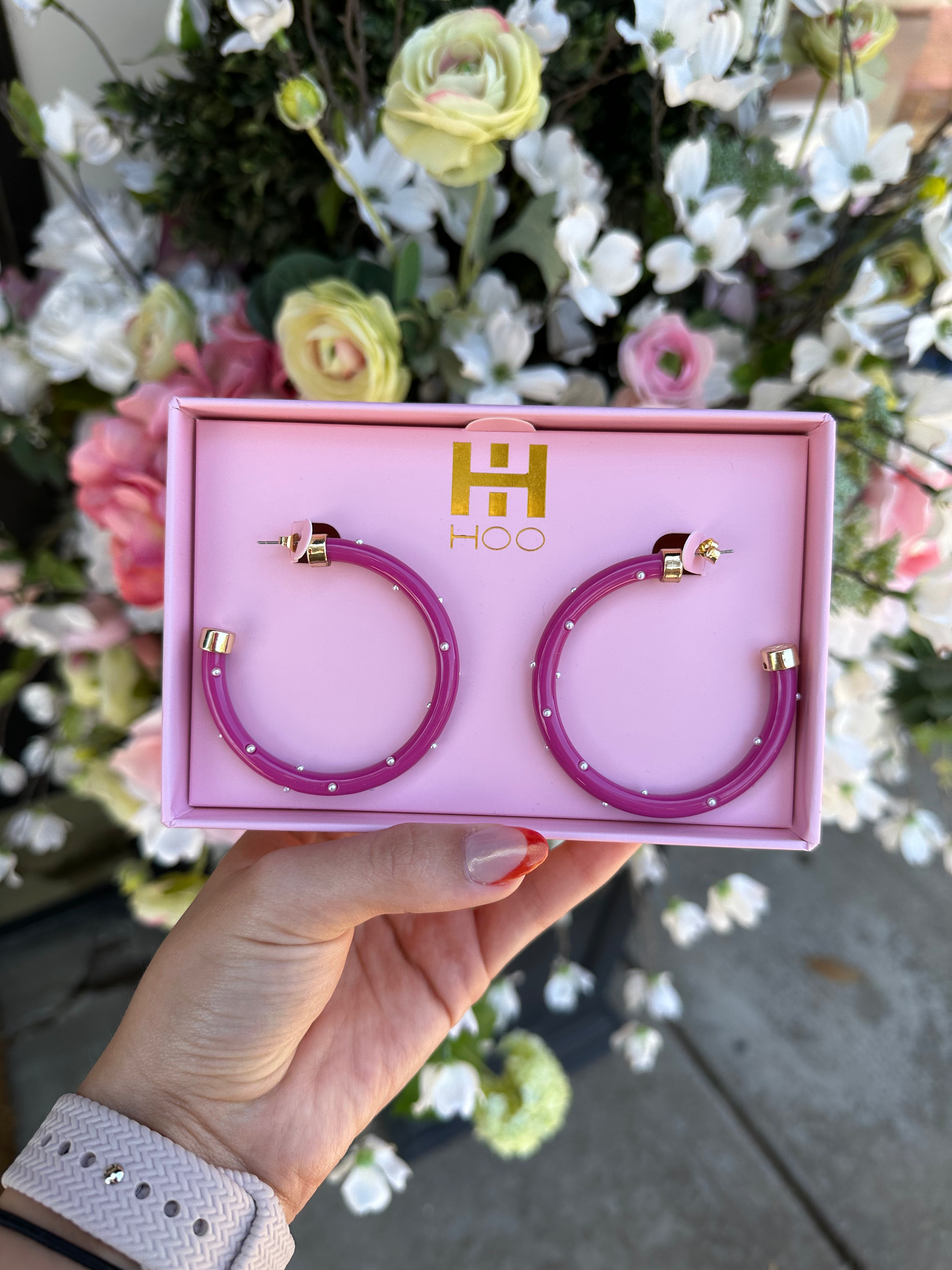 Hoo Hoops With Pearls