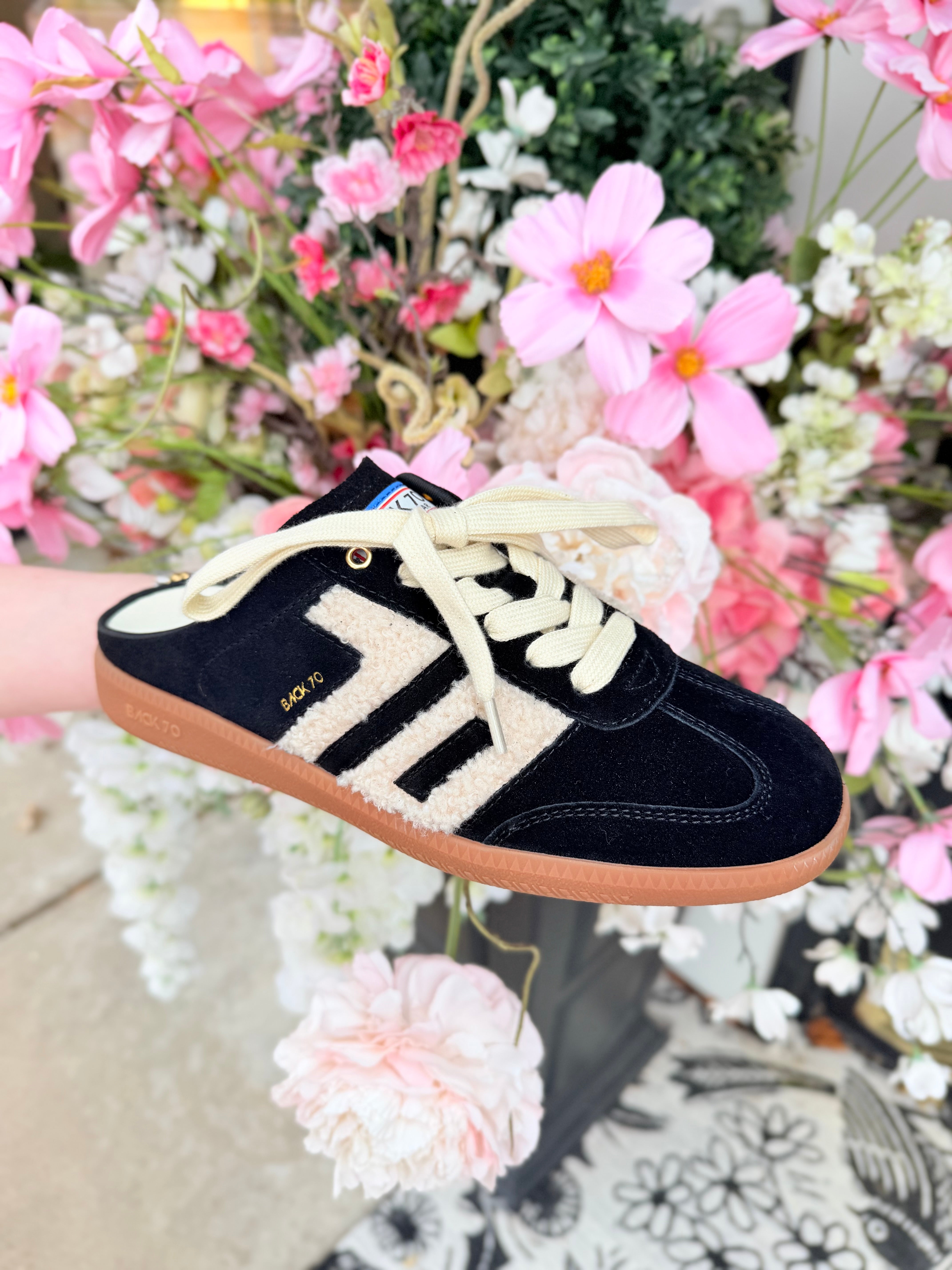 Back 70 | Easter - Black