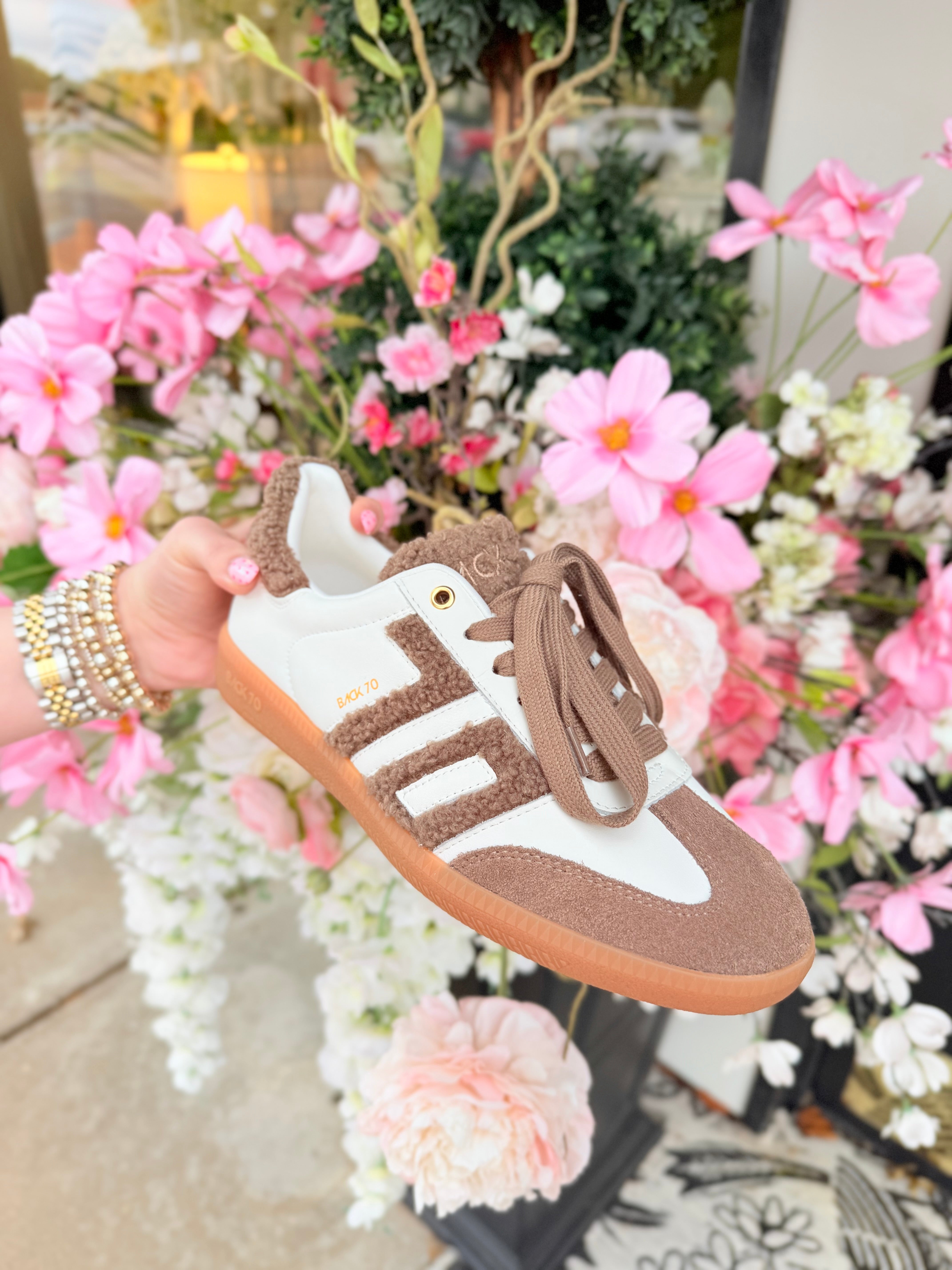 Back 70 | Cloud Sneaker - White/Brown