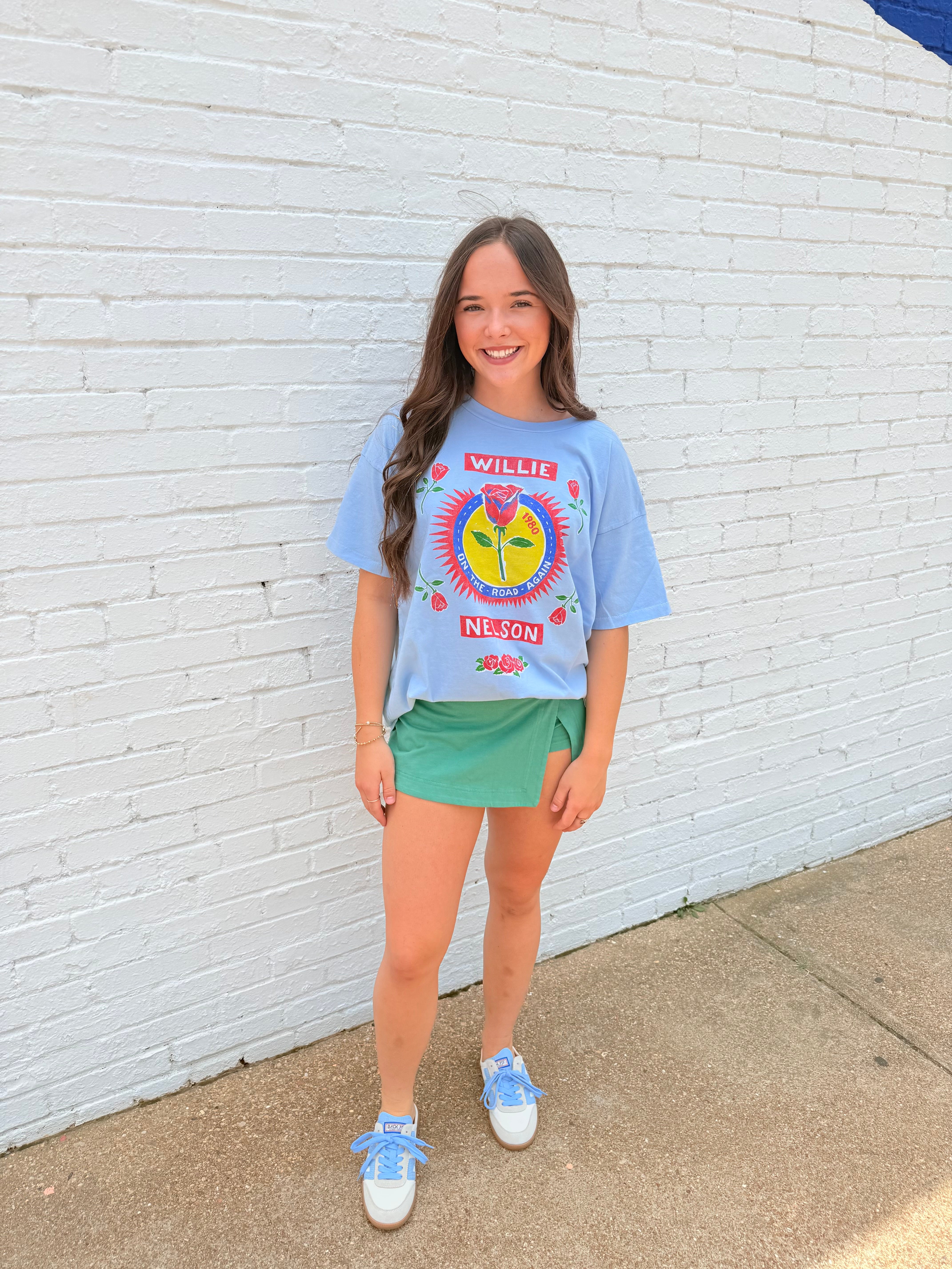 Willie Nelson Rose Label Merch Tee | Daydreamer